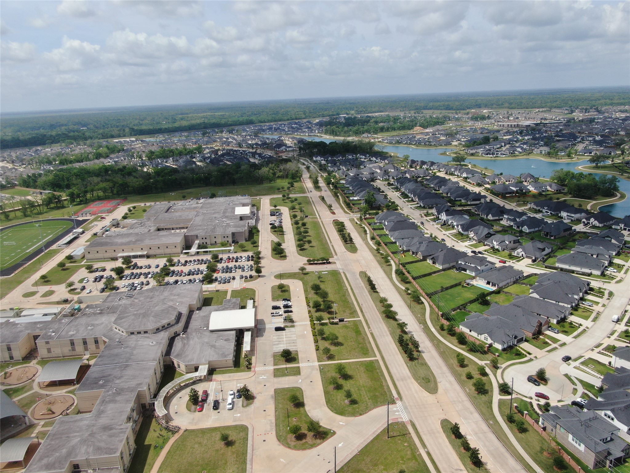 1623 Waters Lake Boulevard Property Photo 4