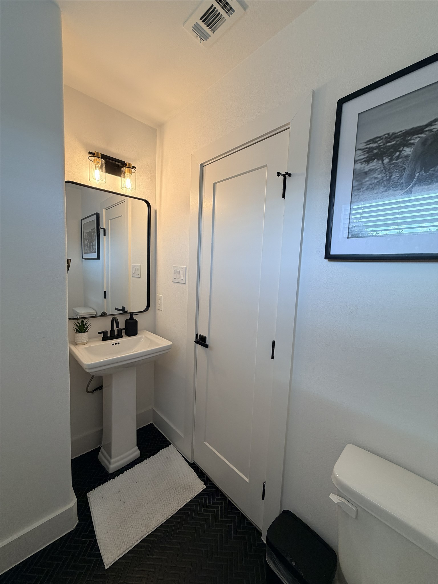 2706 Cochran Street Property Photo 12