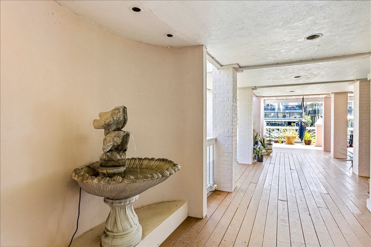 123 Port Street Property Photo 34