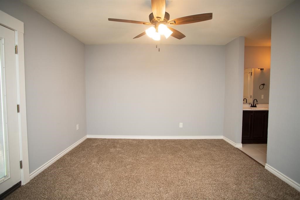 5821 Sunforest Dr Property Photo 15