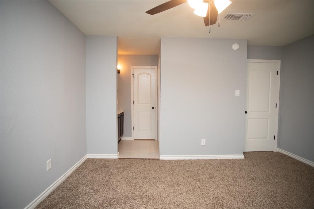 5821 Sunforest Dr Property Photo 16