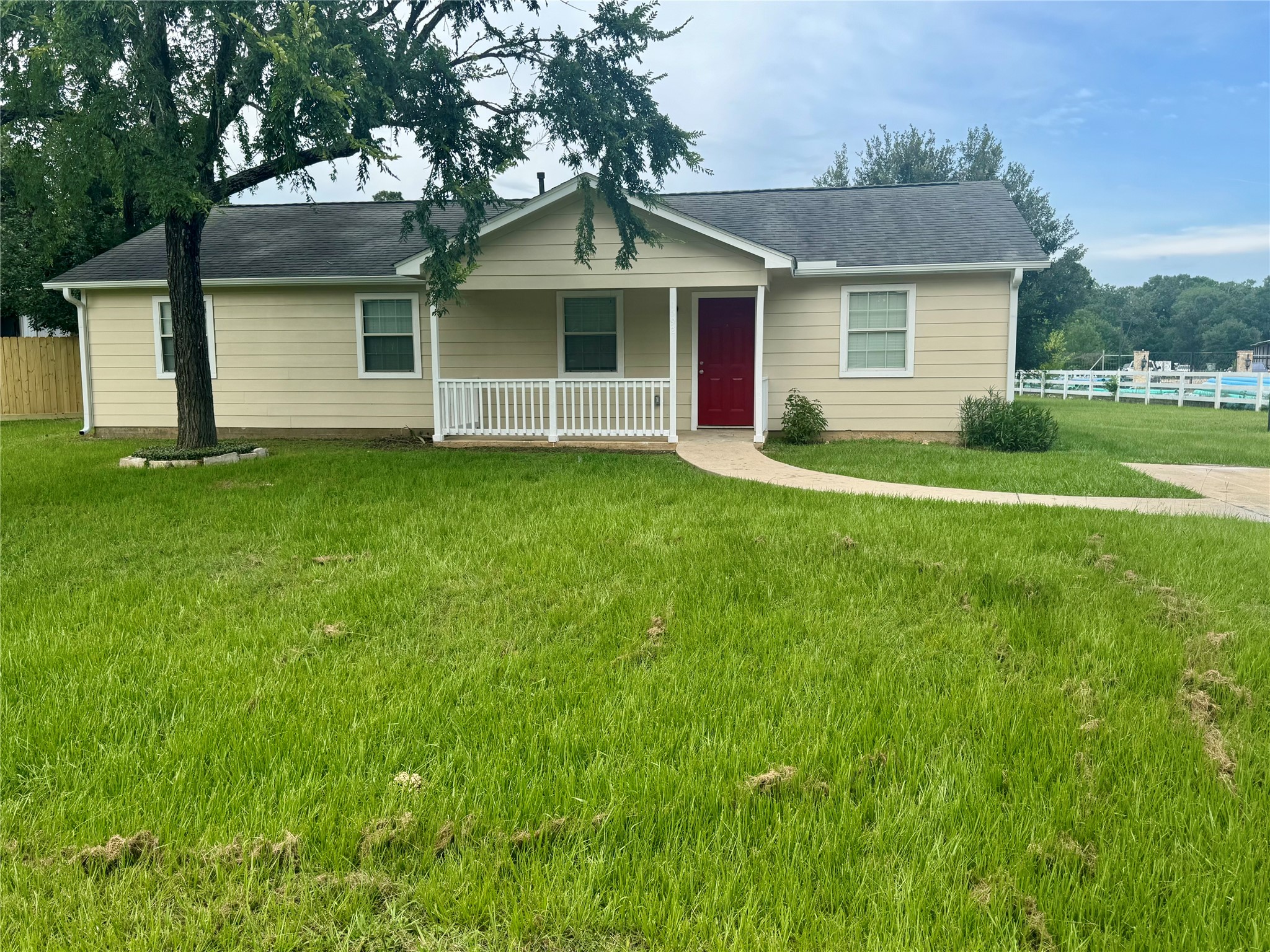 1592 Dr Martin Luther King Drive Property Photo 1