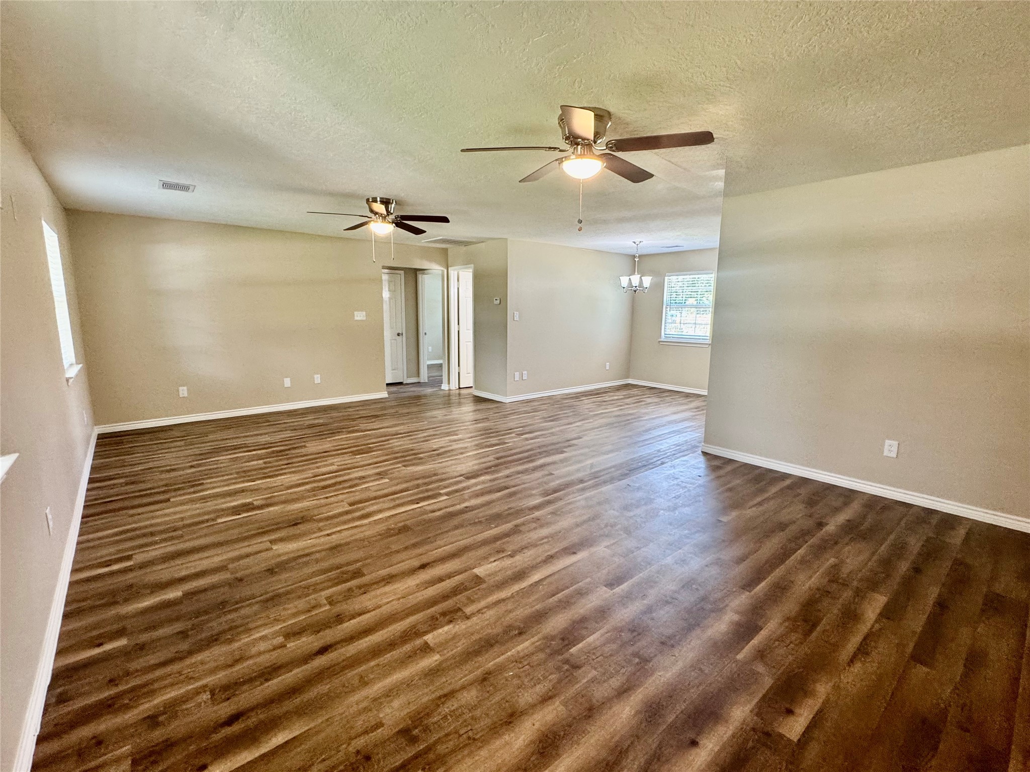 1592 Dr Martin Luther King Drive Property Photo 6