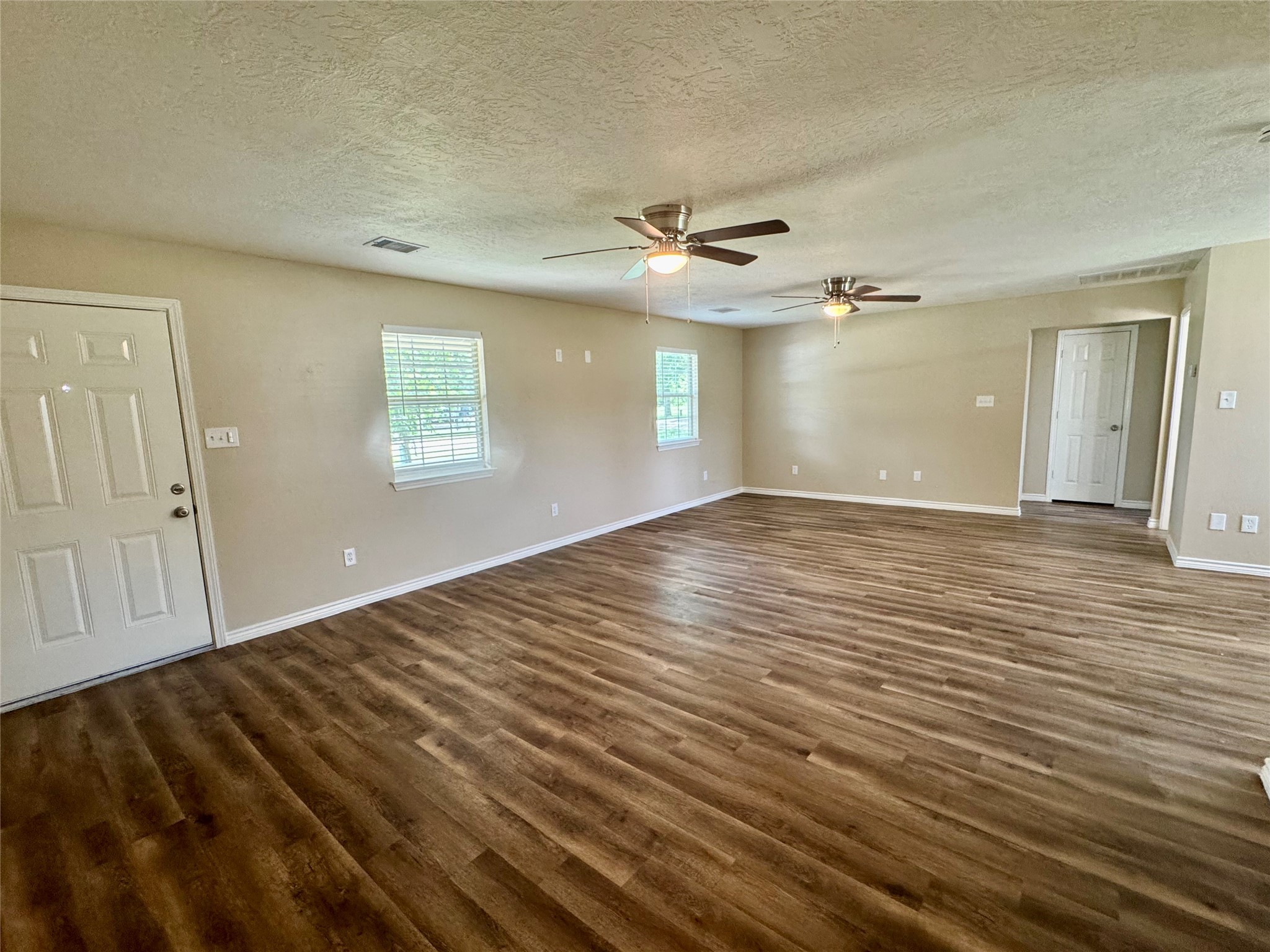 1592 Dr Martin Luther King Drive Property Photo 8