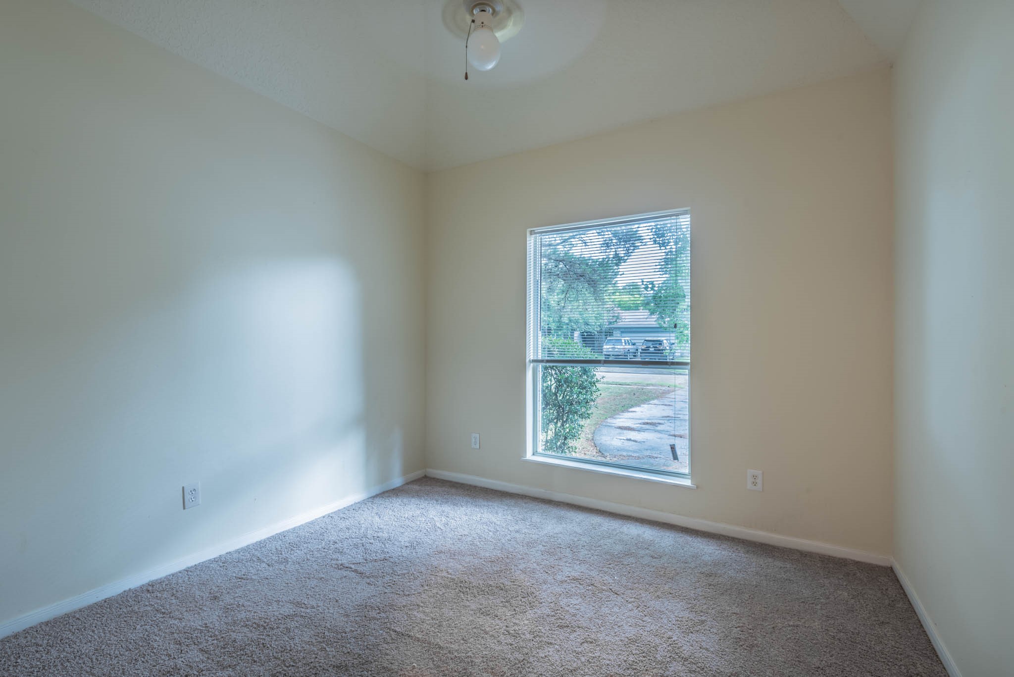 17030 Macleish Drive Property Photo 16
