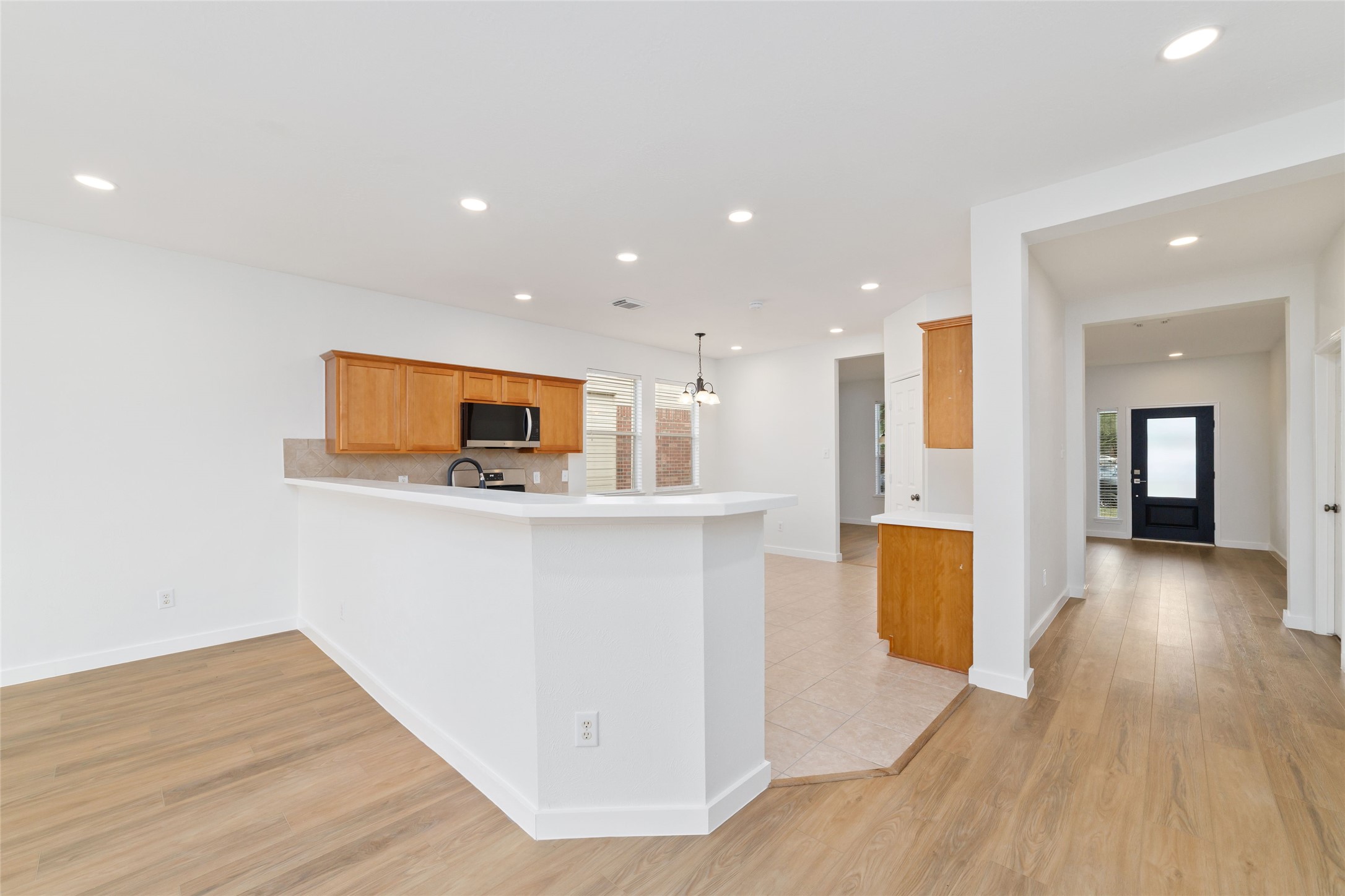 20215 Enchanted Rose Lane Property Photo 11