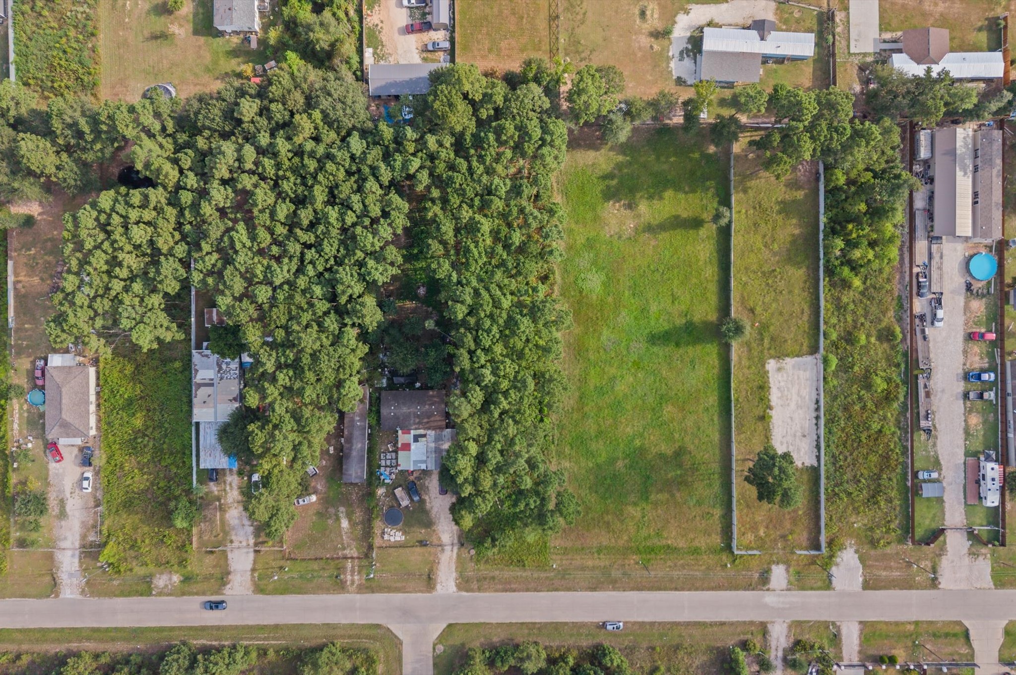 900 County Road 3545 Property Photo 6