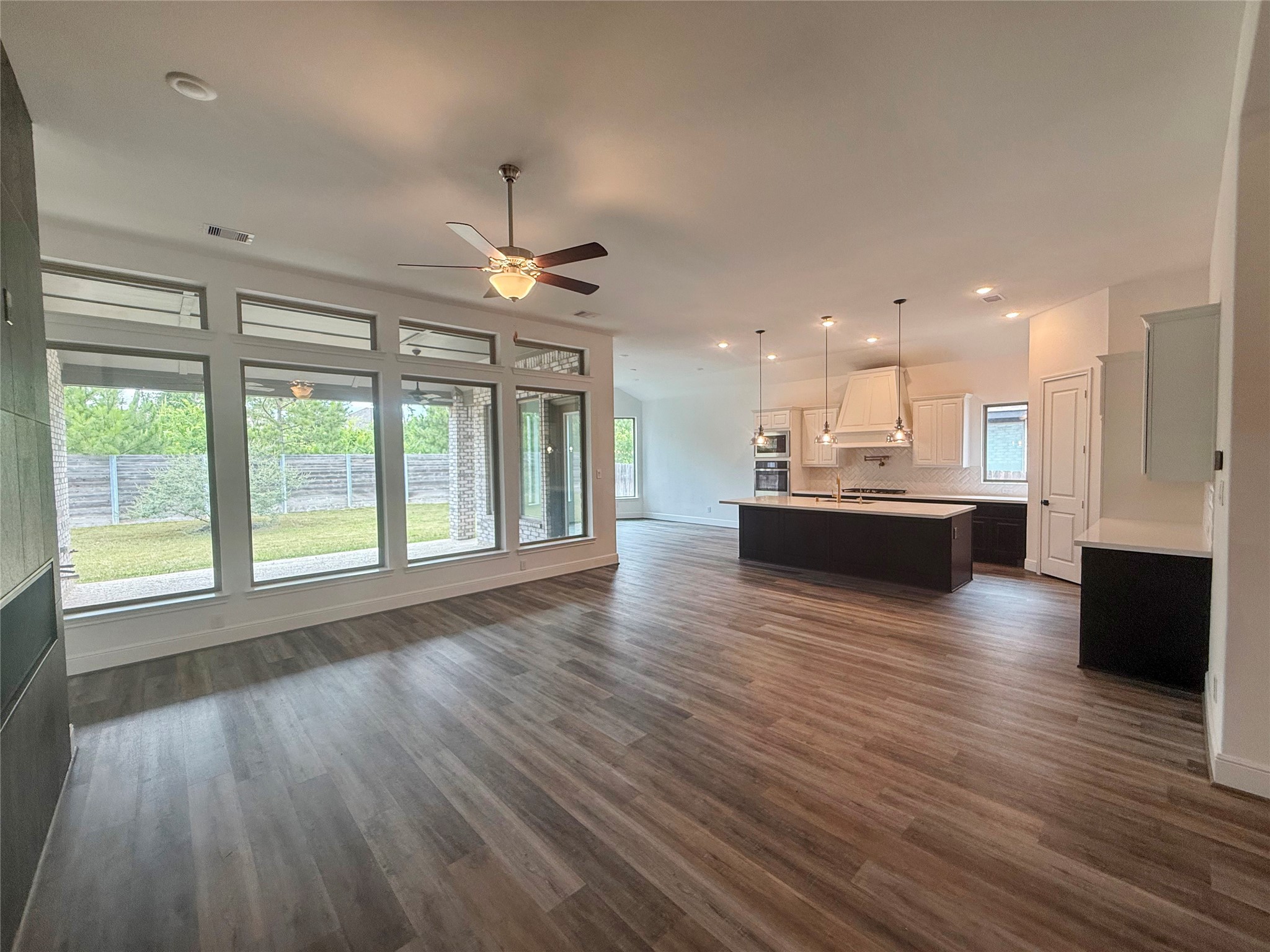 15423 Sun Rose Street Property Photo 12