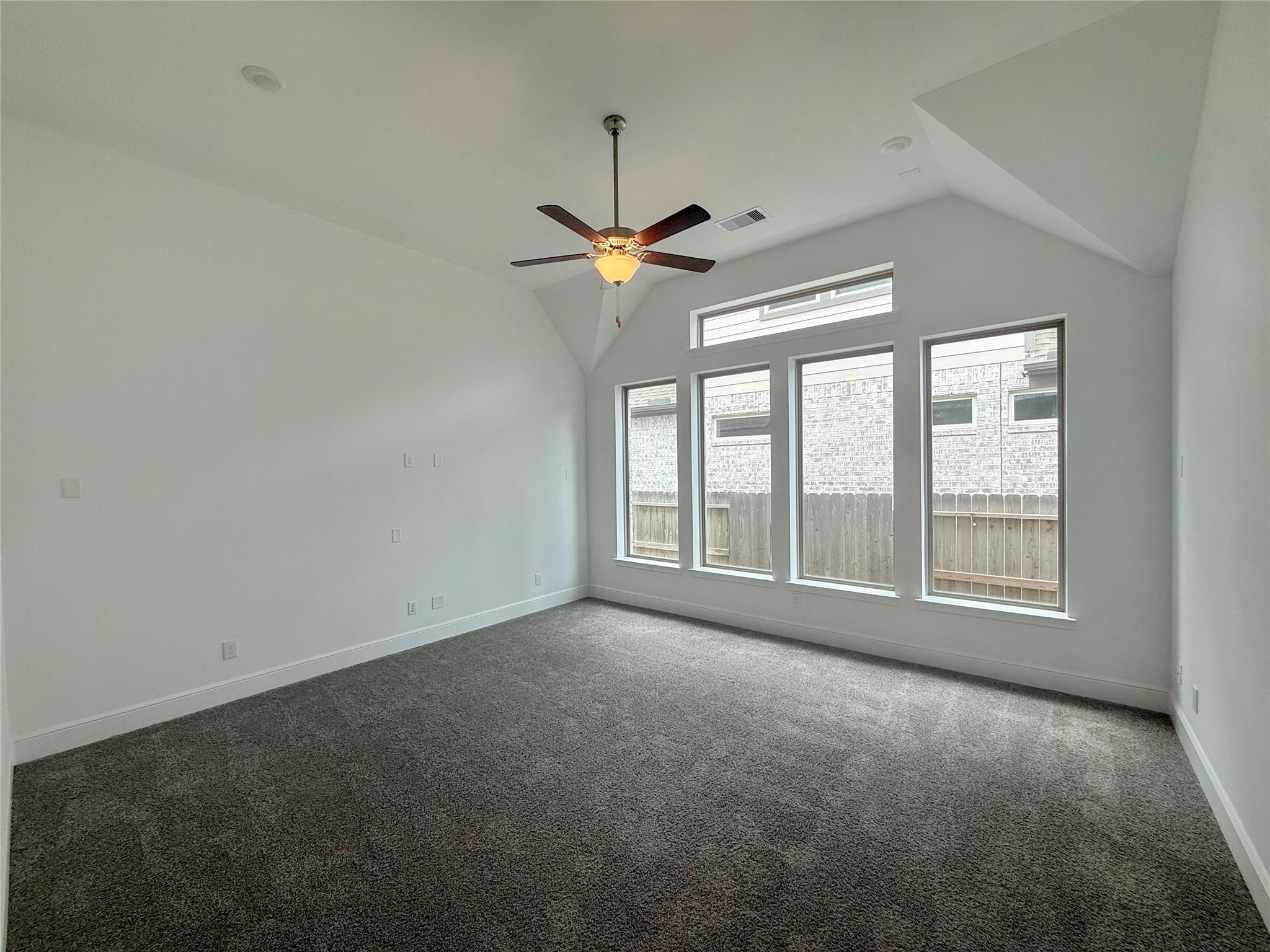 15423 Sun Rose Street Property Photo 24