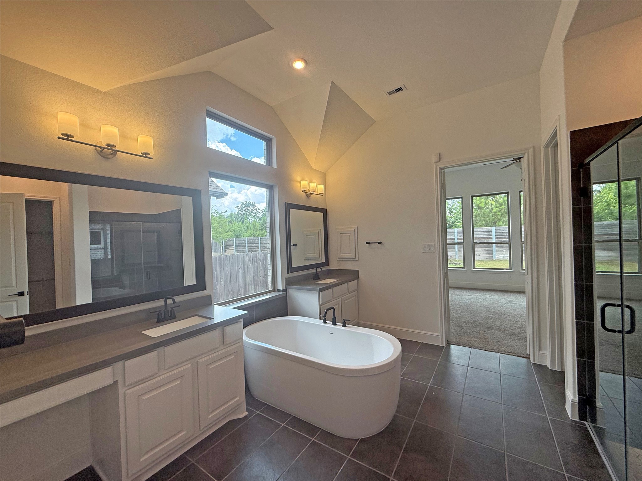 15423 Sun Rose Street Property Photo 32