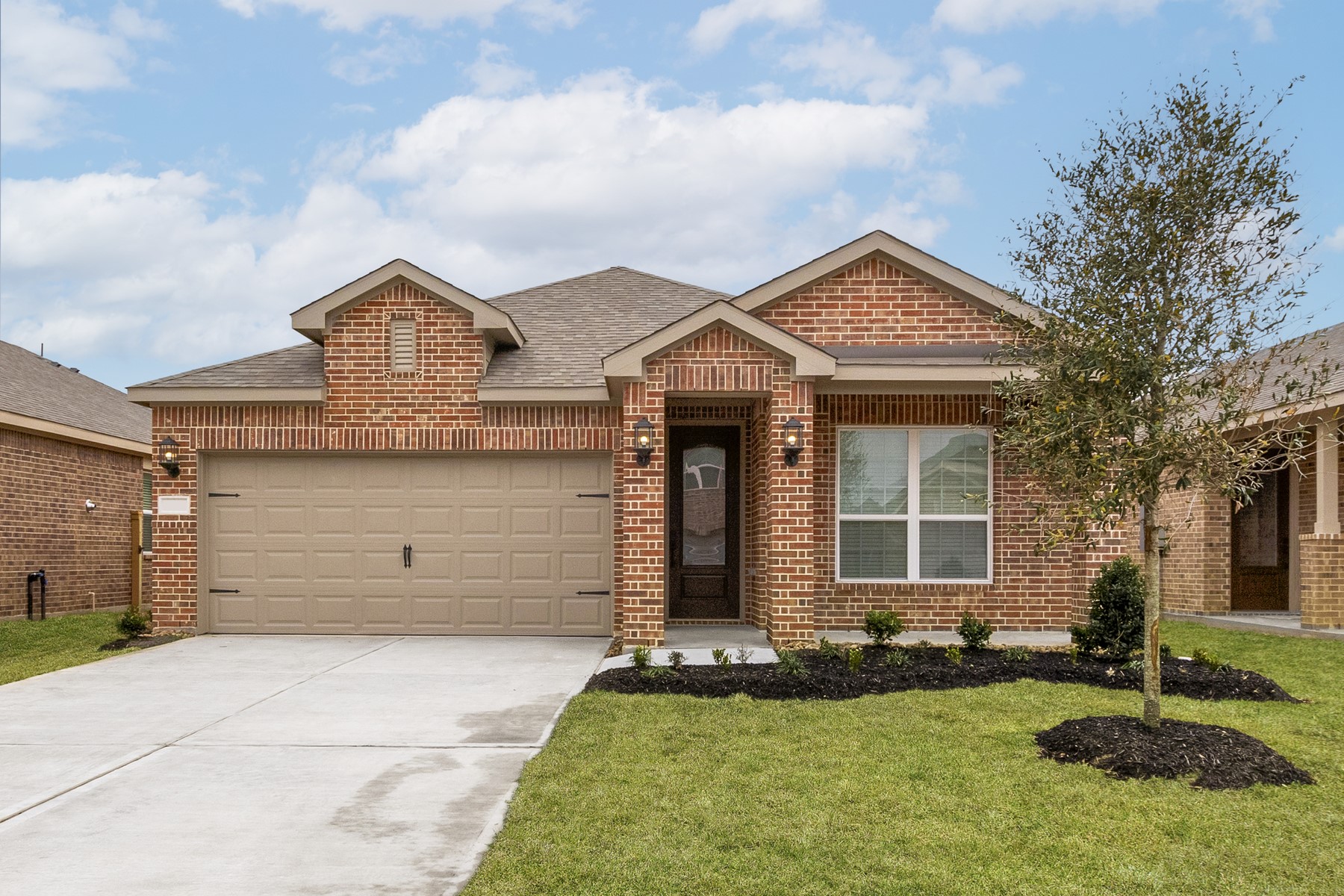 1110 Whispering Winds Drive Property Photo 1