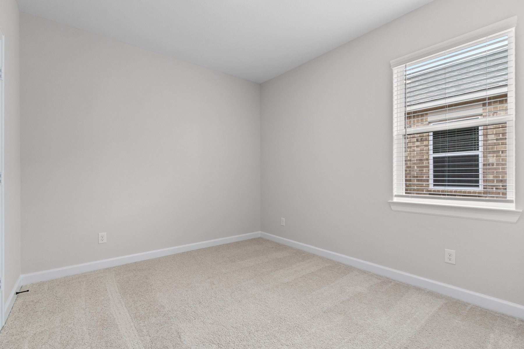 1110 Whispering Winds Drive Property Photo 13