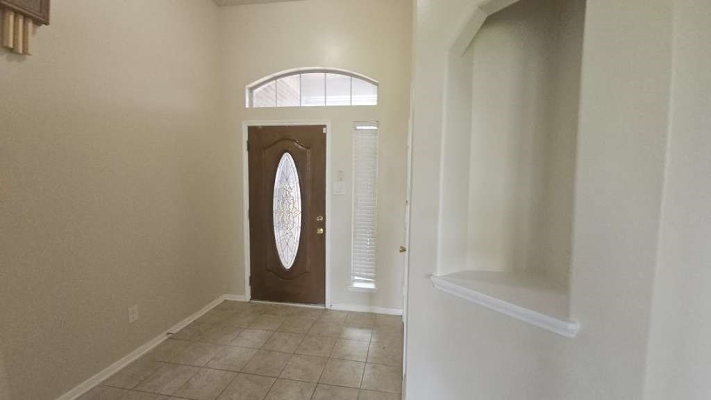 14902 Arvonshire Court Property Photo 2