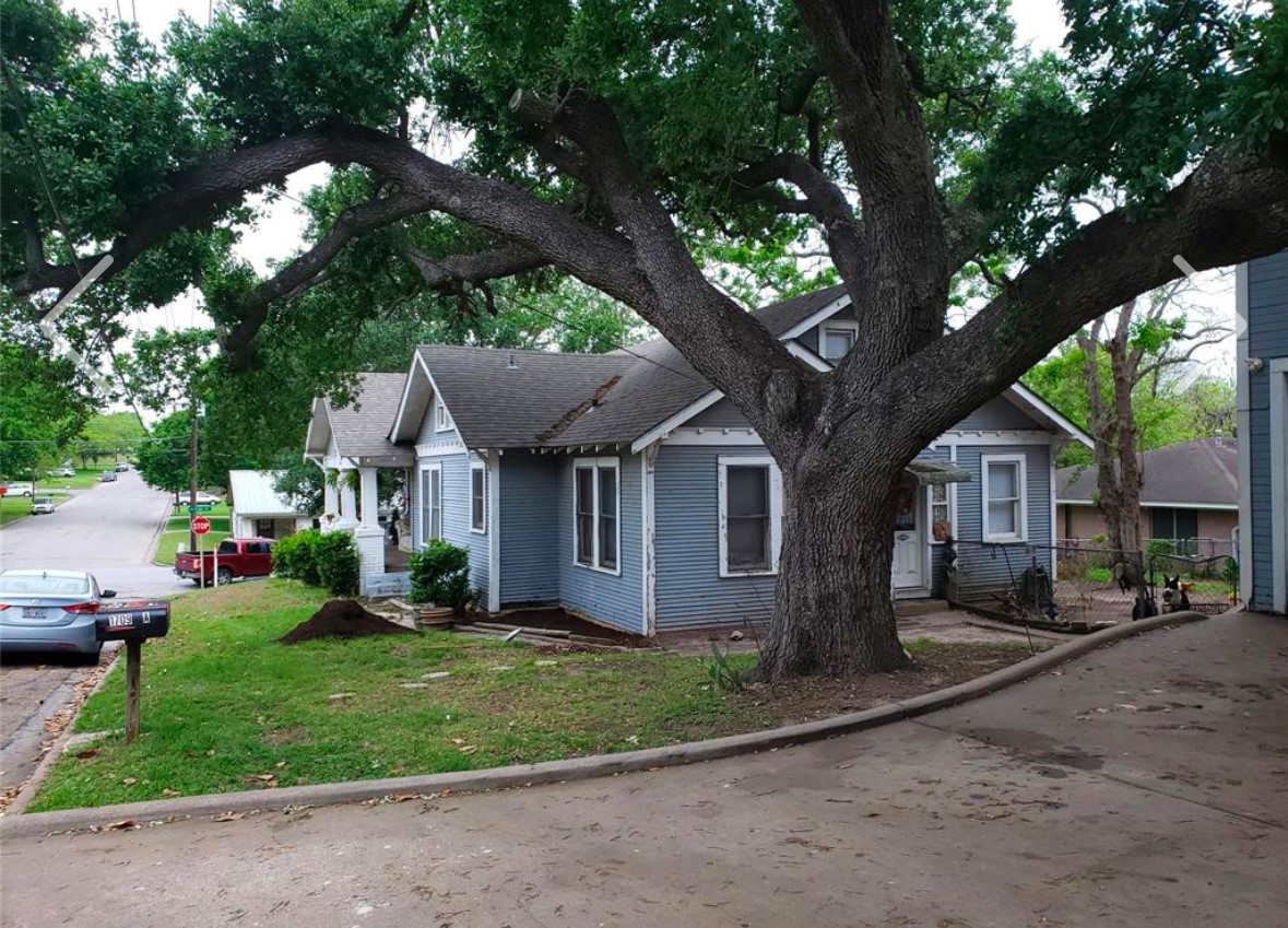 1707 S Day Street Property Photo 5
