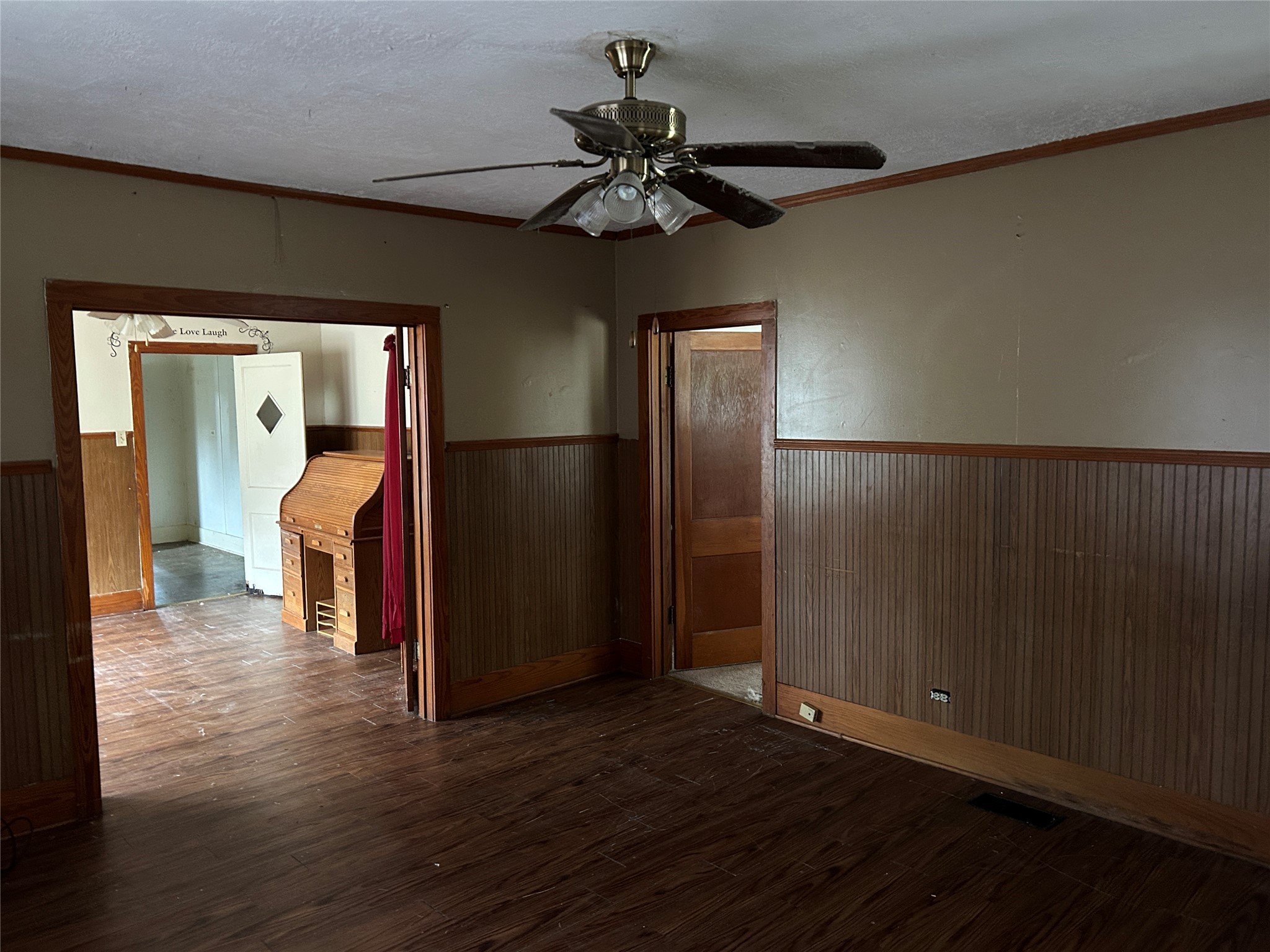 1707 S Day Street Property Photo 9