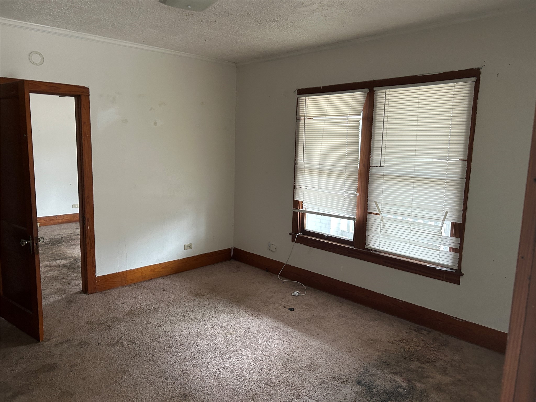 1707 S Day Street Property Photo 11