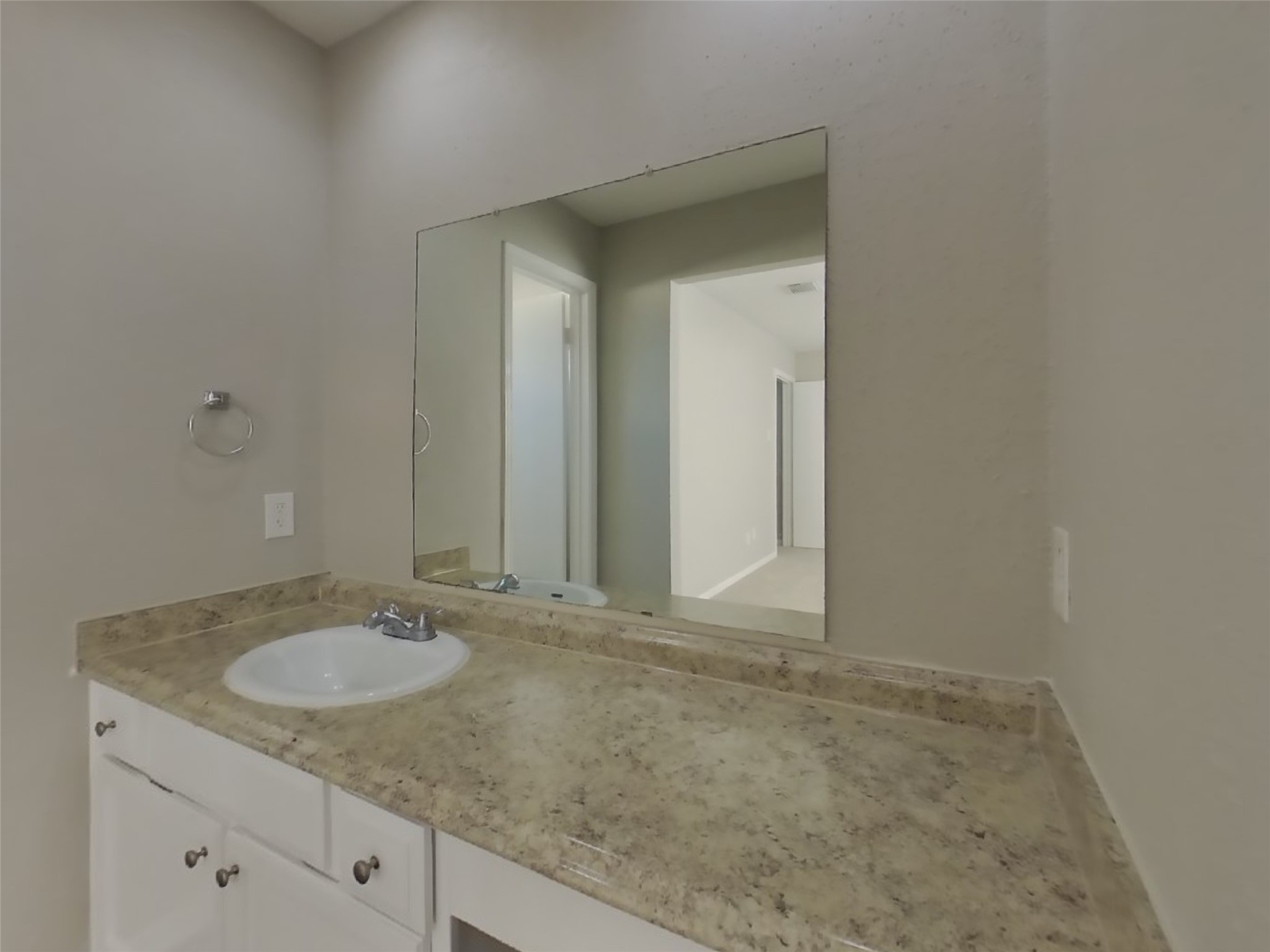 7717 Intrepid Street Property Photo 7