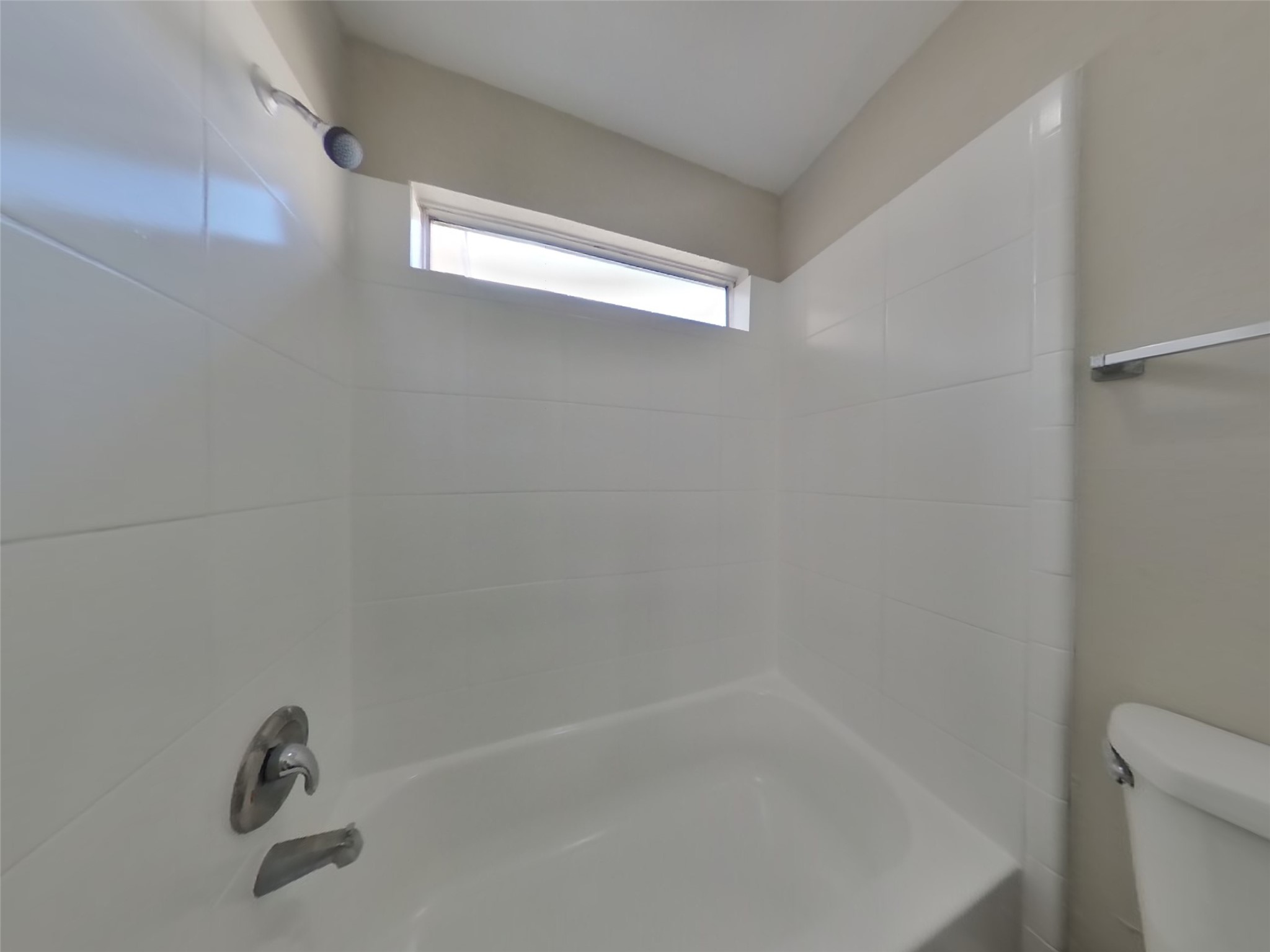 7717 Intrepid Street Property Photo 8