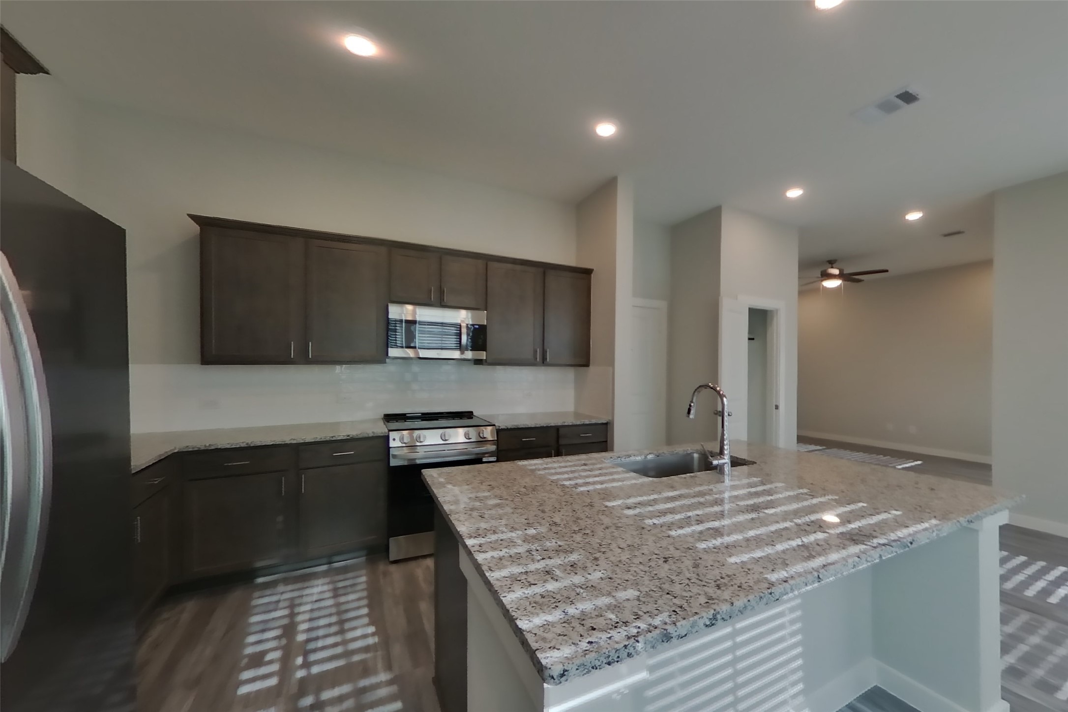 22603 Terrazzo Drive Property Photo 4