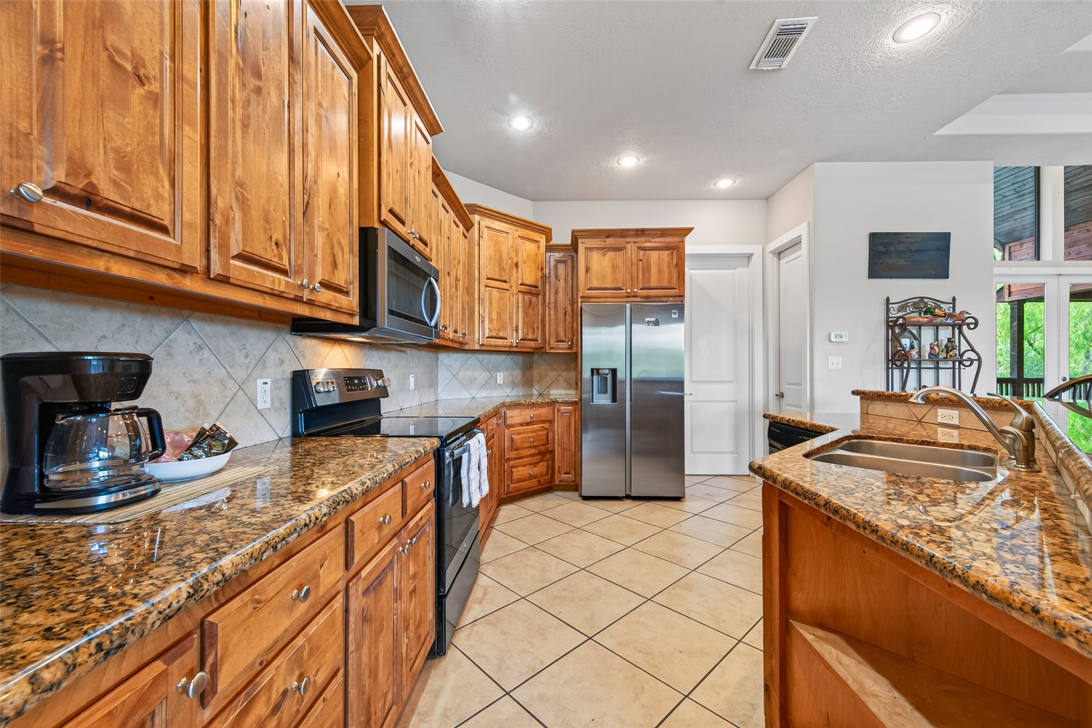 8 Smith Loop S Property Photo 10