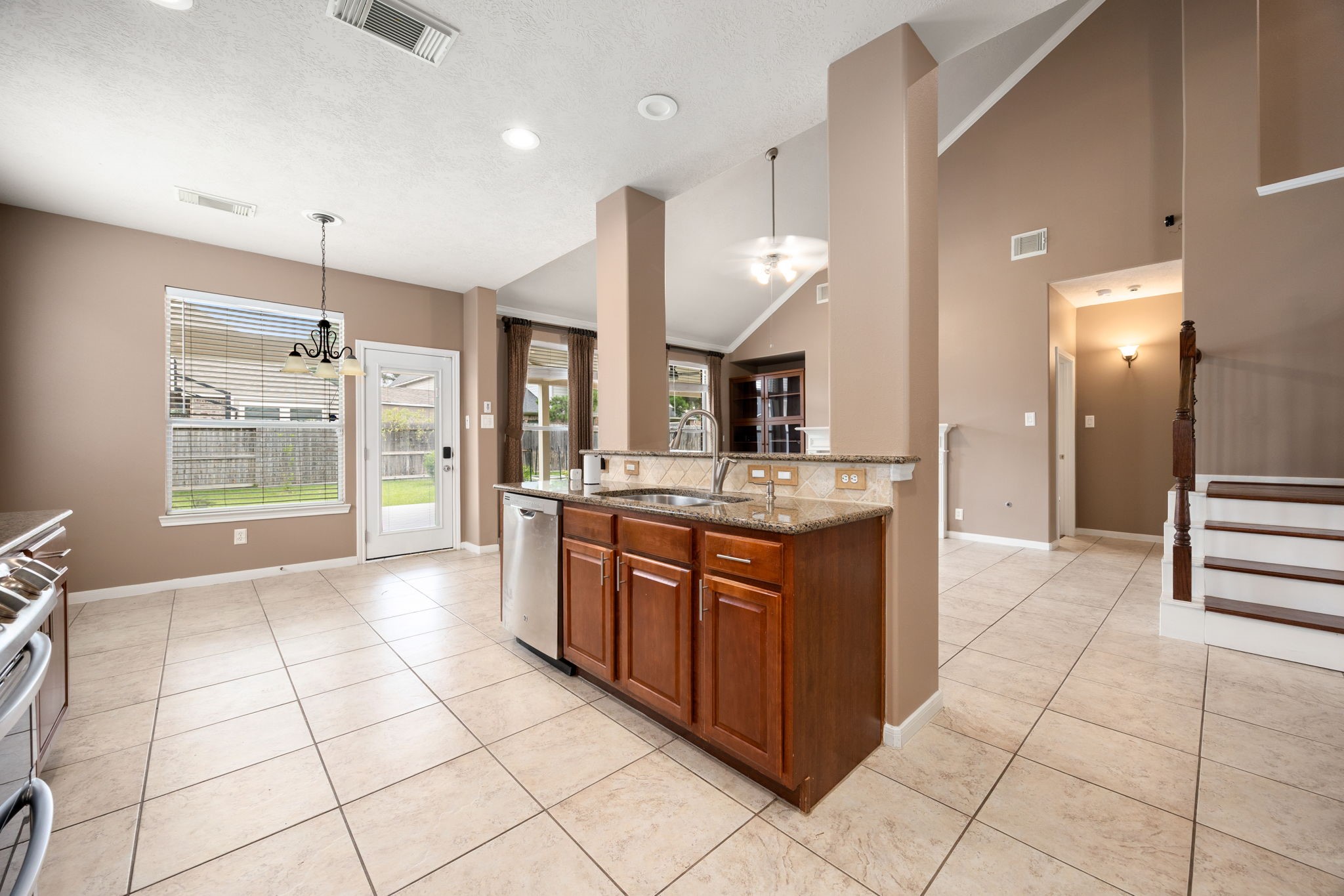 4526 Countrypines Drive Property Photo 21