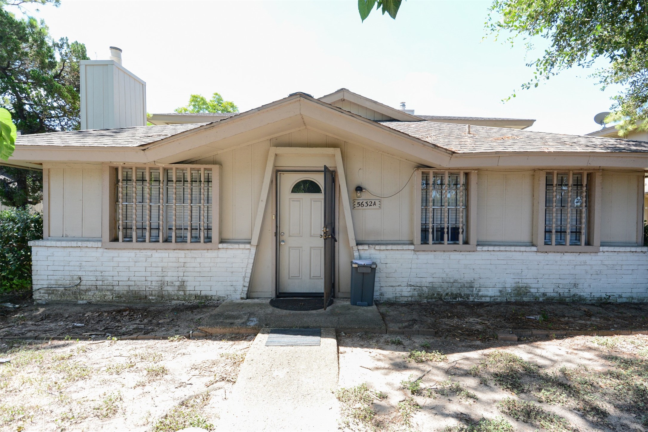 5632 A Birchmont Drive 23 Property Photo 1