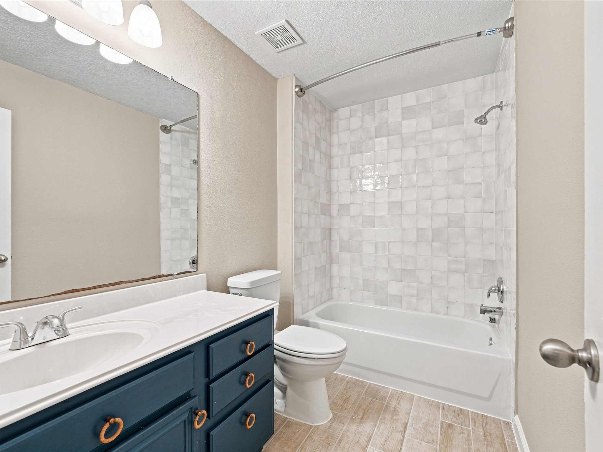 32302 Golden Oak Park Lane Property Photo 20
