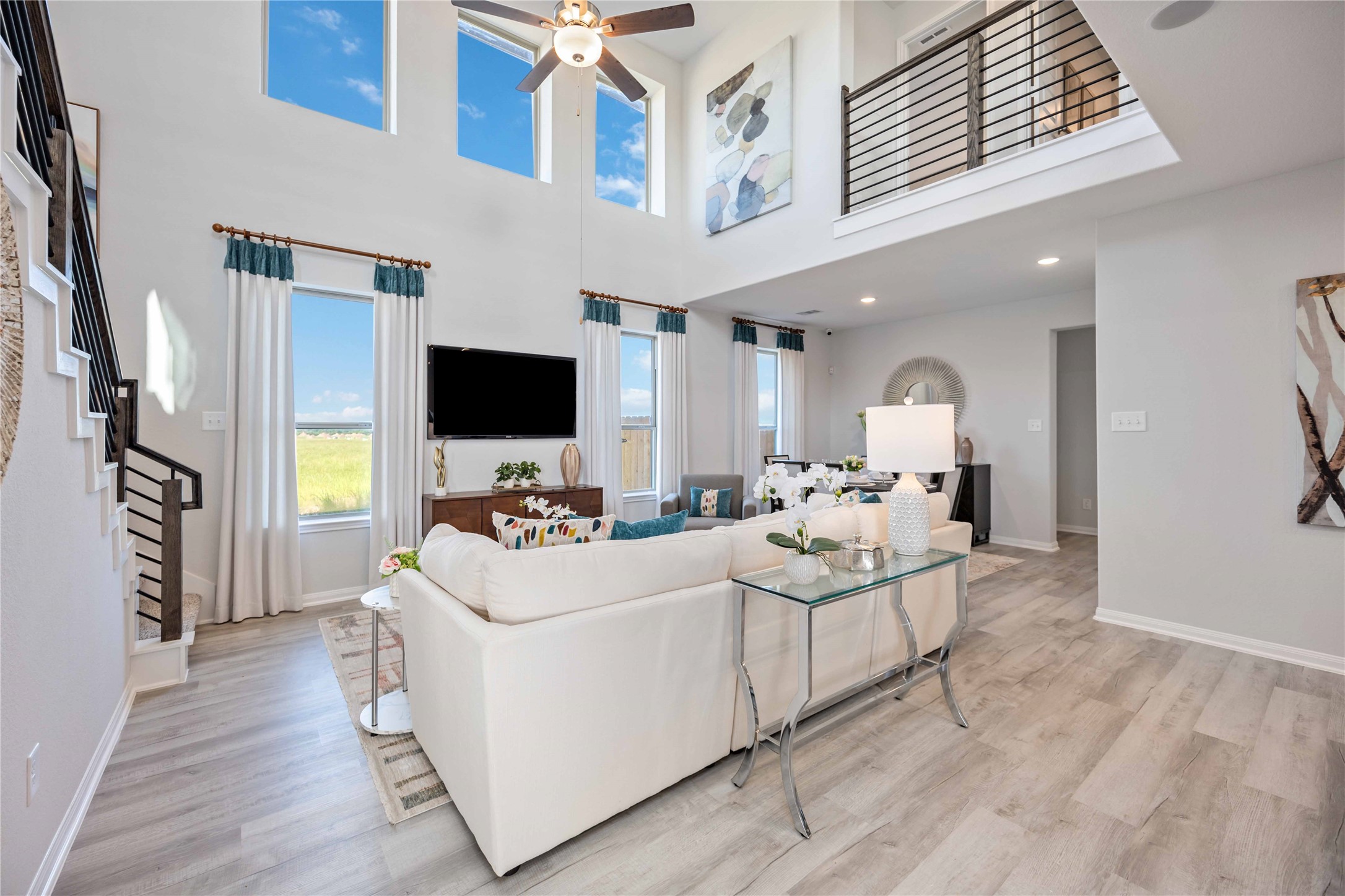 3050 Arrowwood Drive Property Photo 8