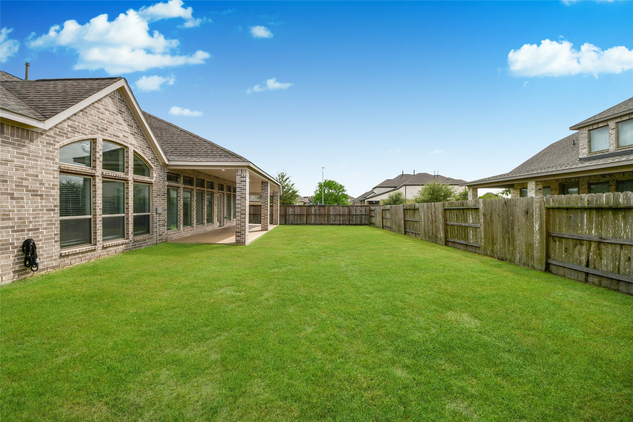 5810 Golden Peak Lane Property Photo 35