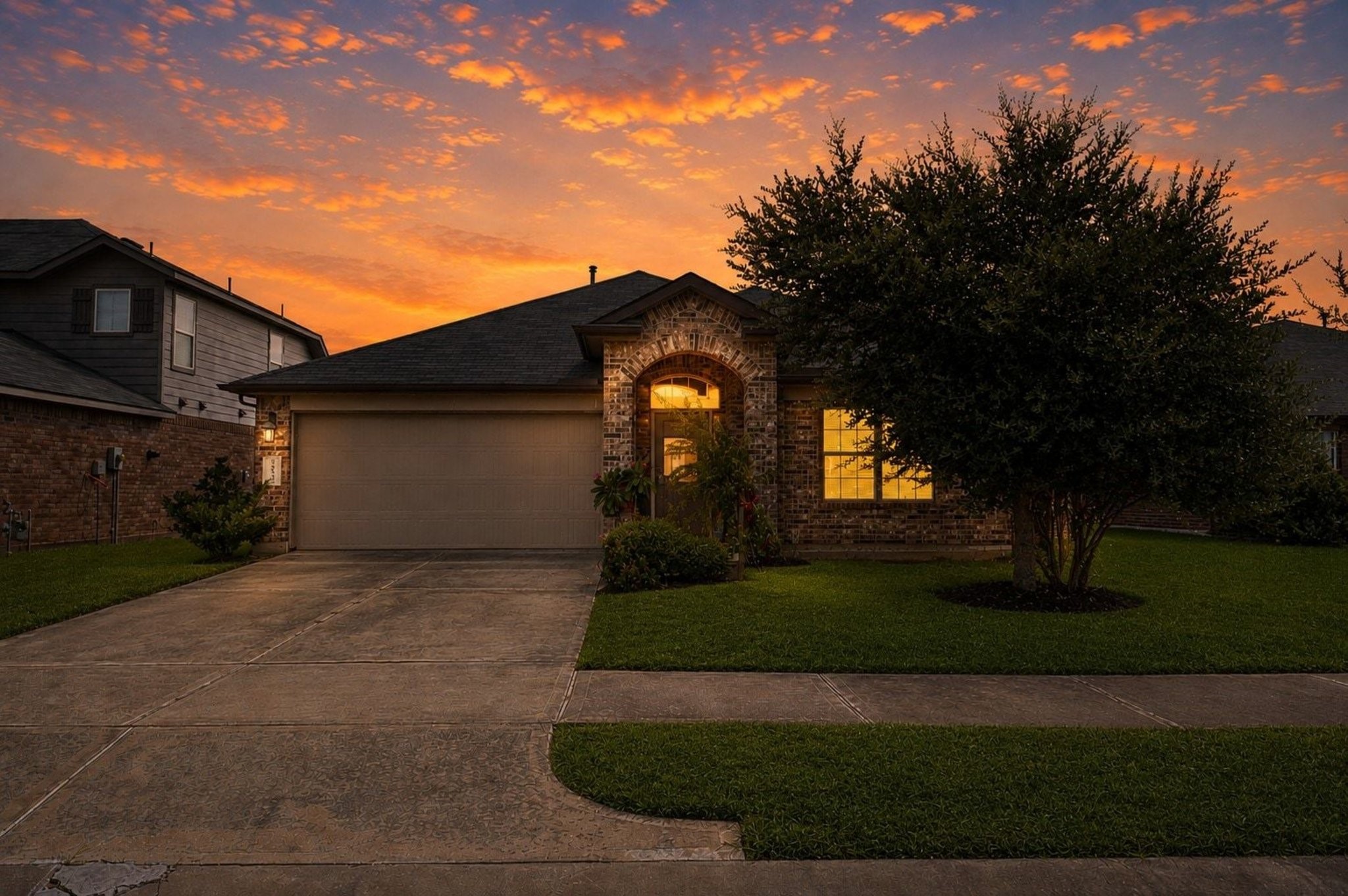 3023 Vales Point Property Photo 1