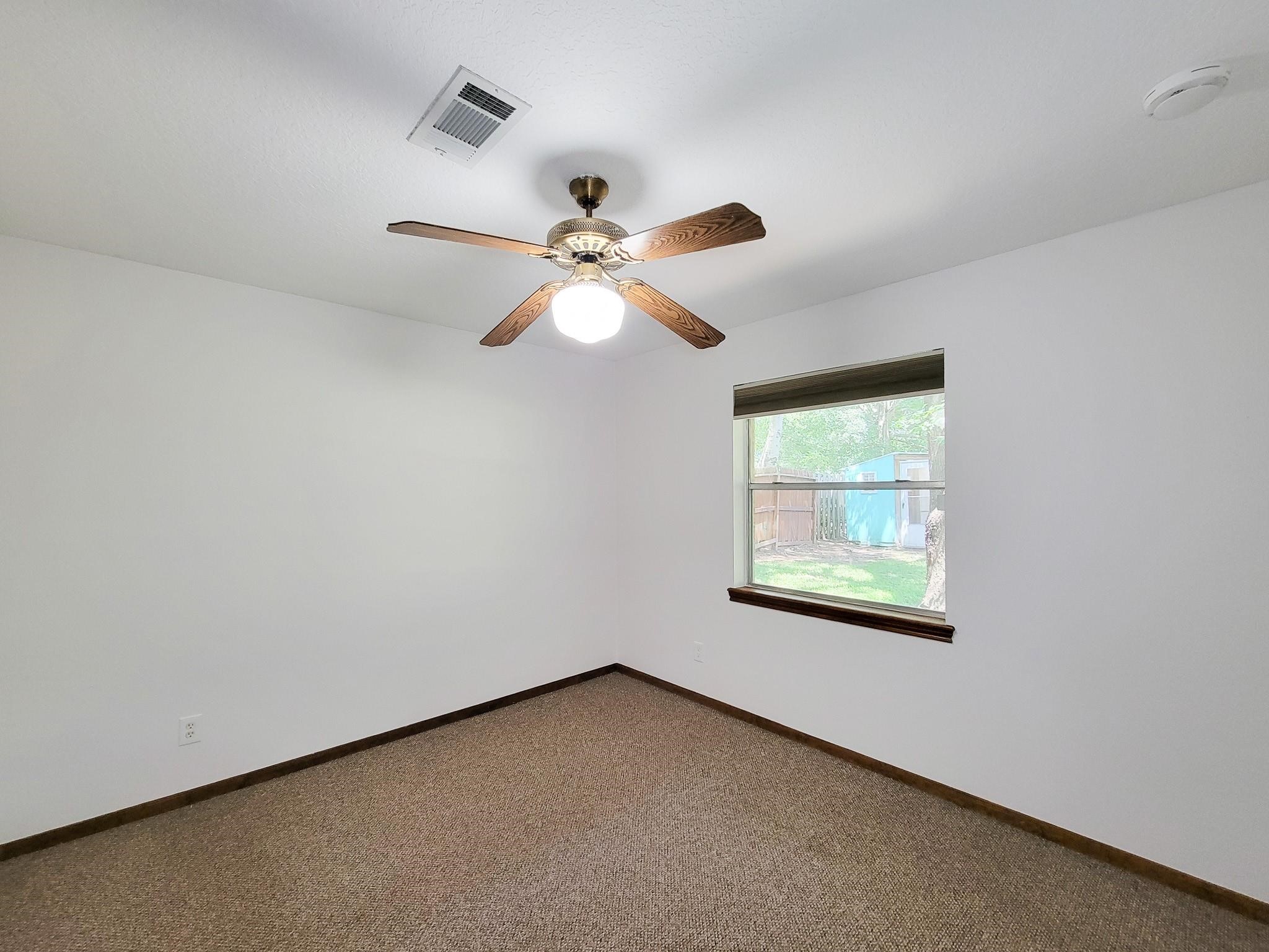 10282 Valley Drive S Property Photo 26