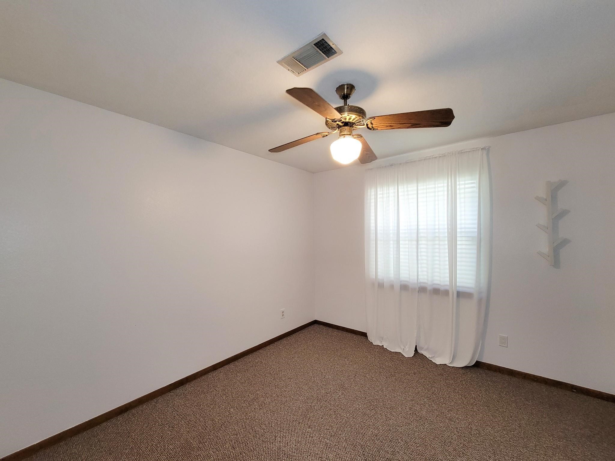 10282 Valley Drive S Property Photo 27