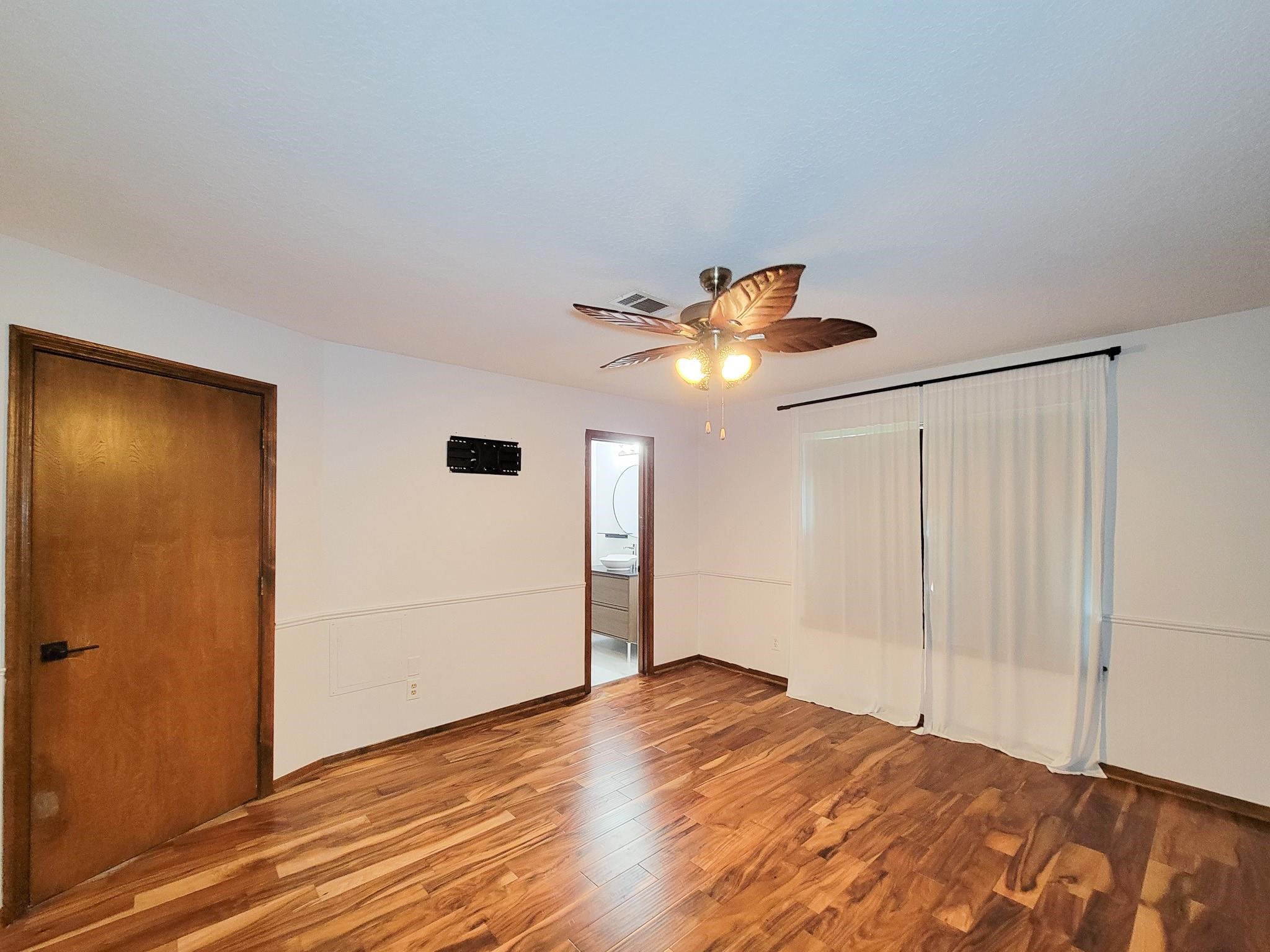 10282 Valley Drive S Property Photo 31