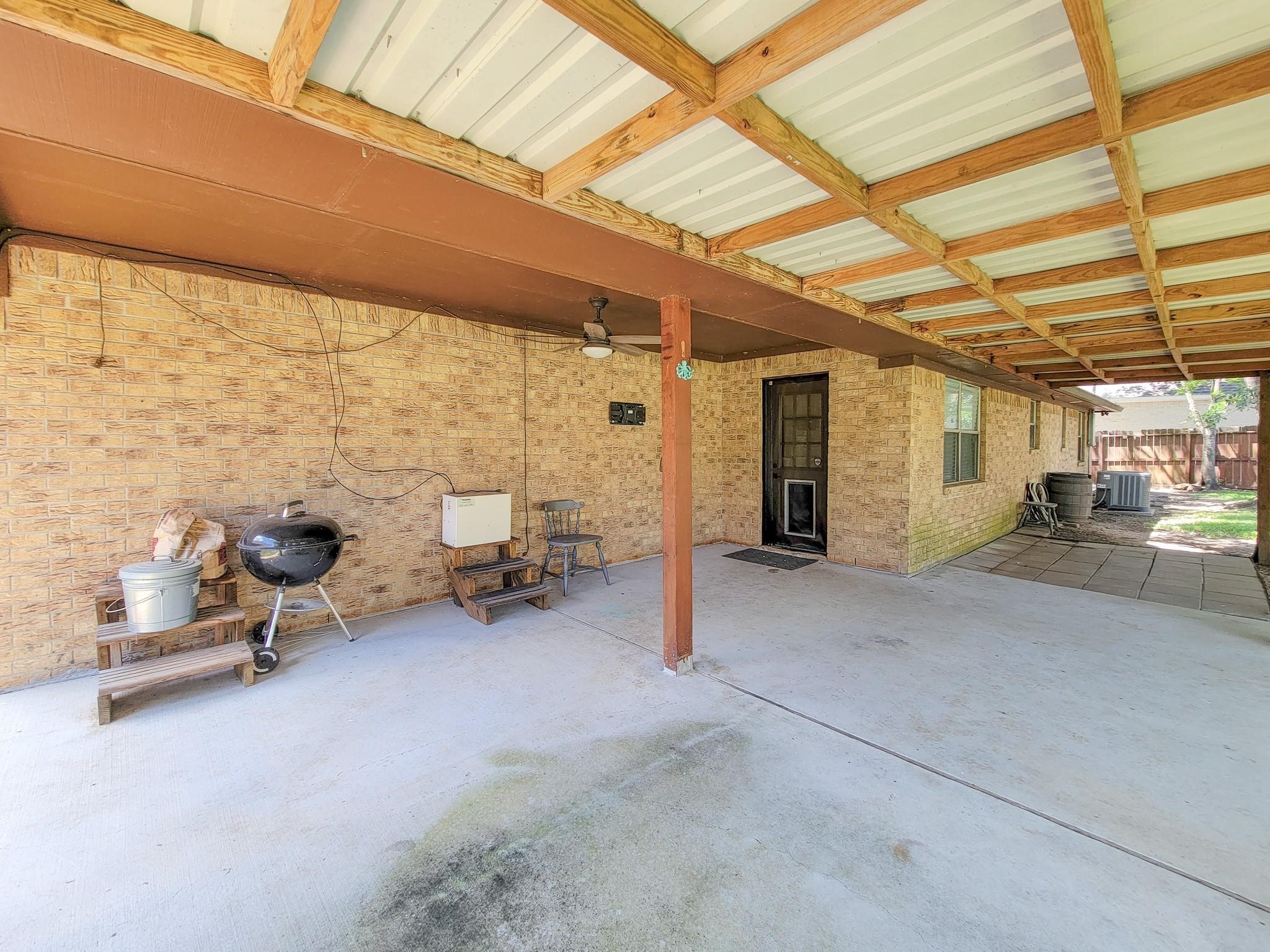 10282 Valley Drive S Property Photo 39