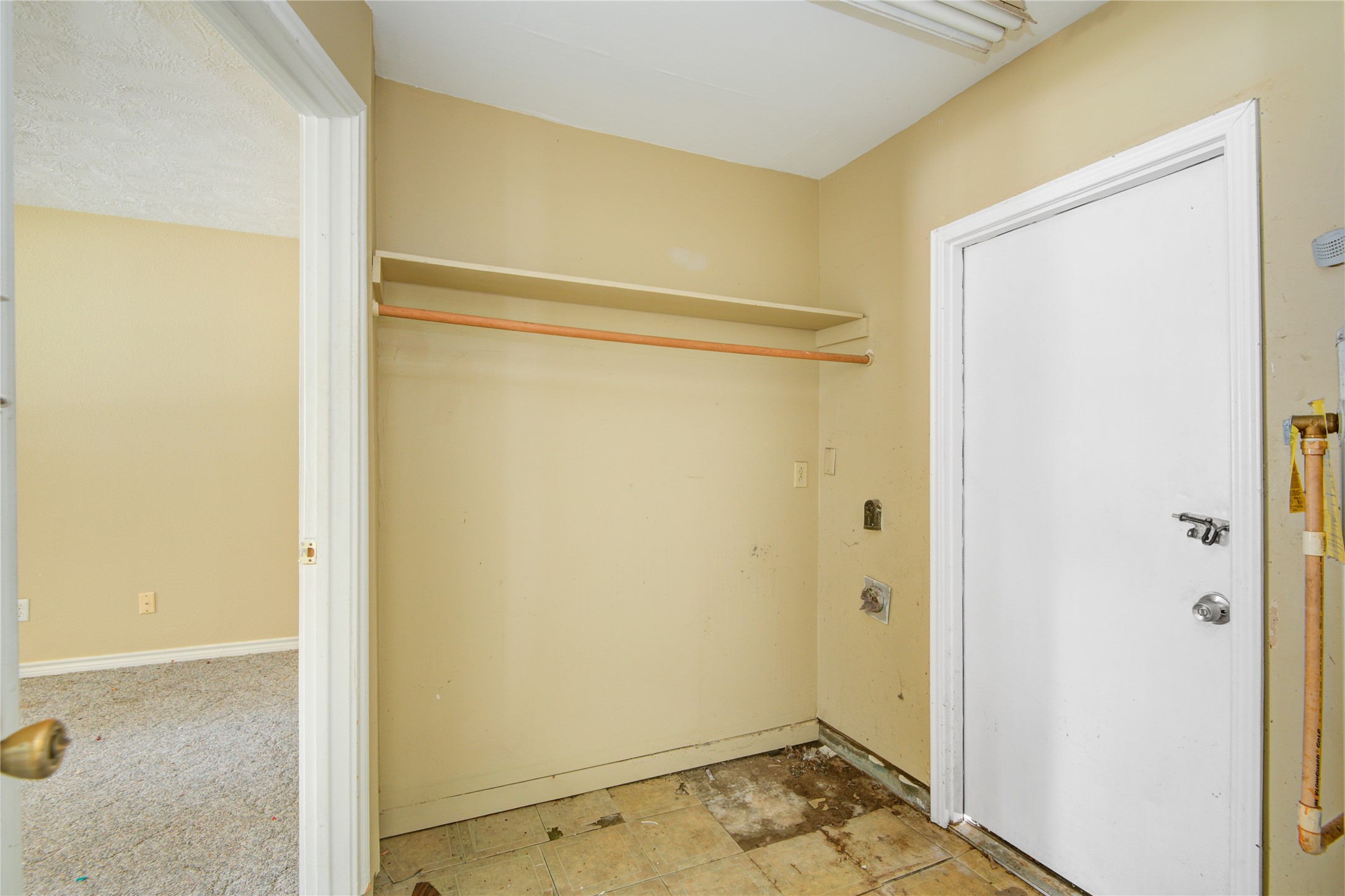 215 Cypress Street Property Photo 12