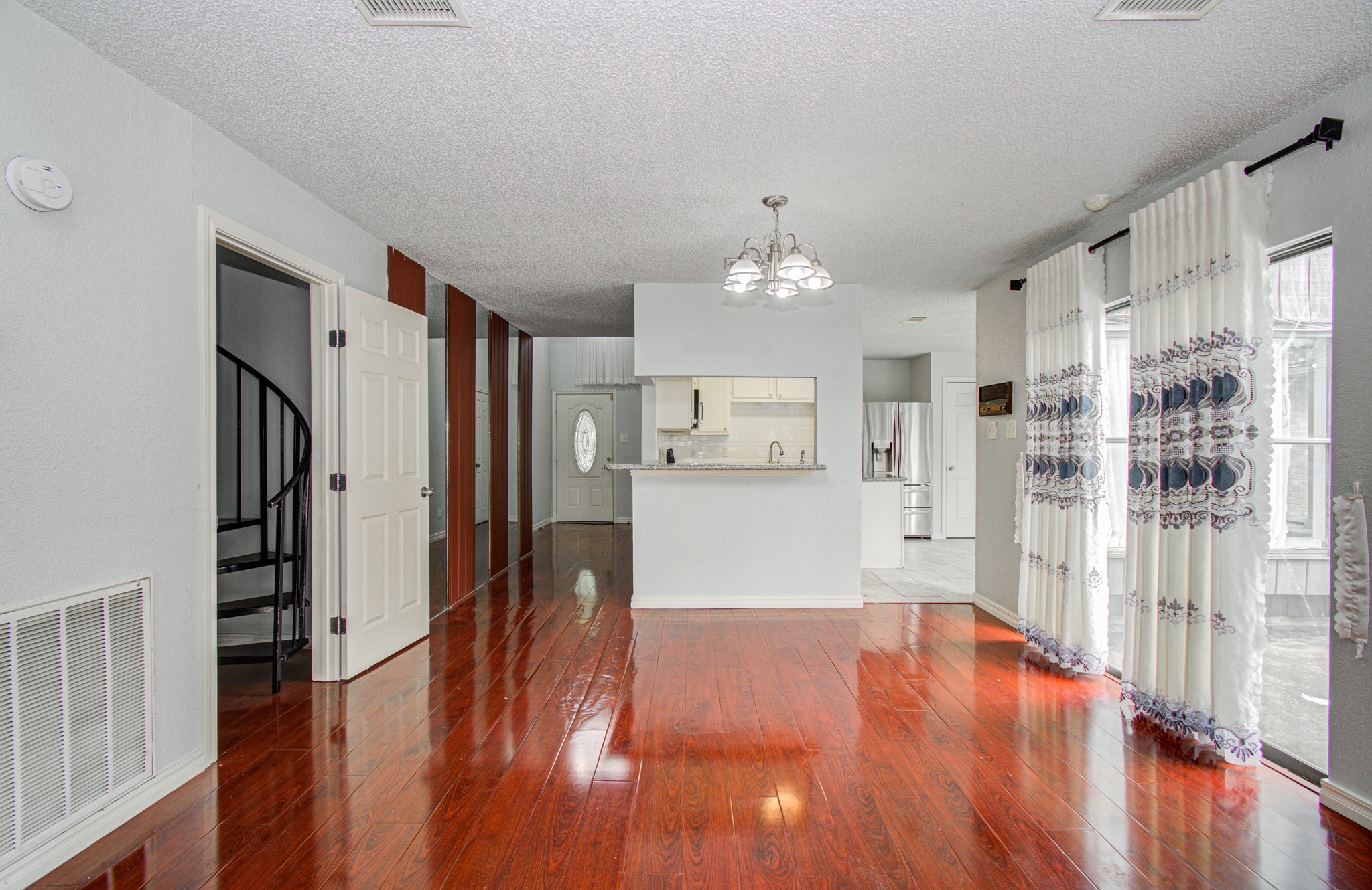 6823 Puerta Vista Lane Property Photo 16