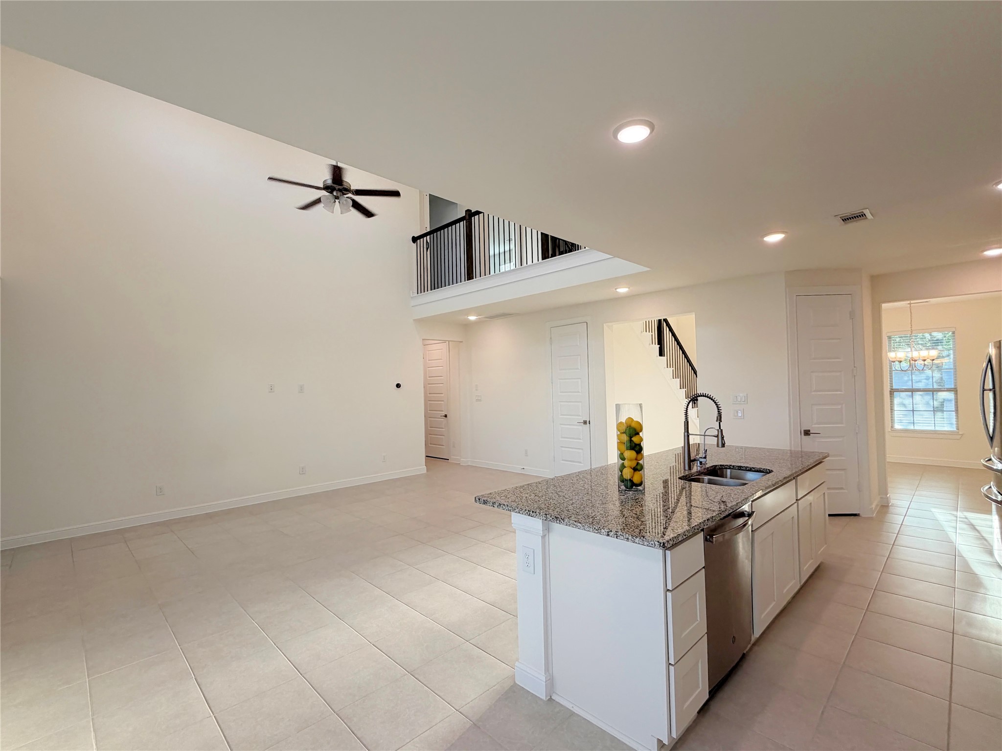 8611 Oakdale Bluff Court Property Photo 14