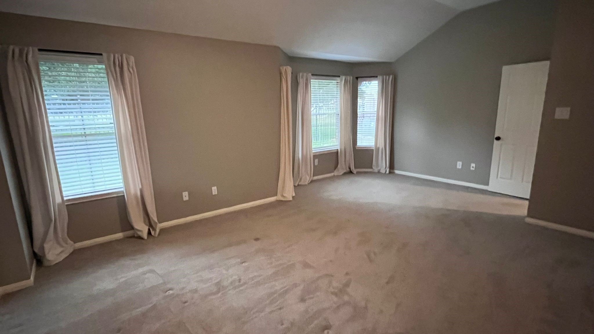 3127 Indigo Lane Property Photo 13