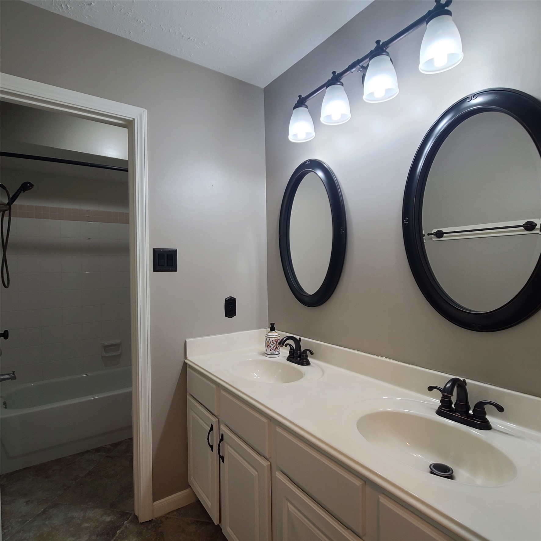 3127 Indigo Lane Property Photo 20