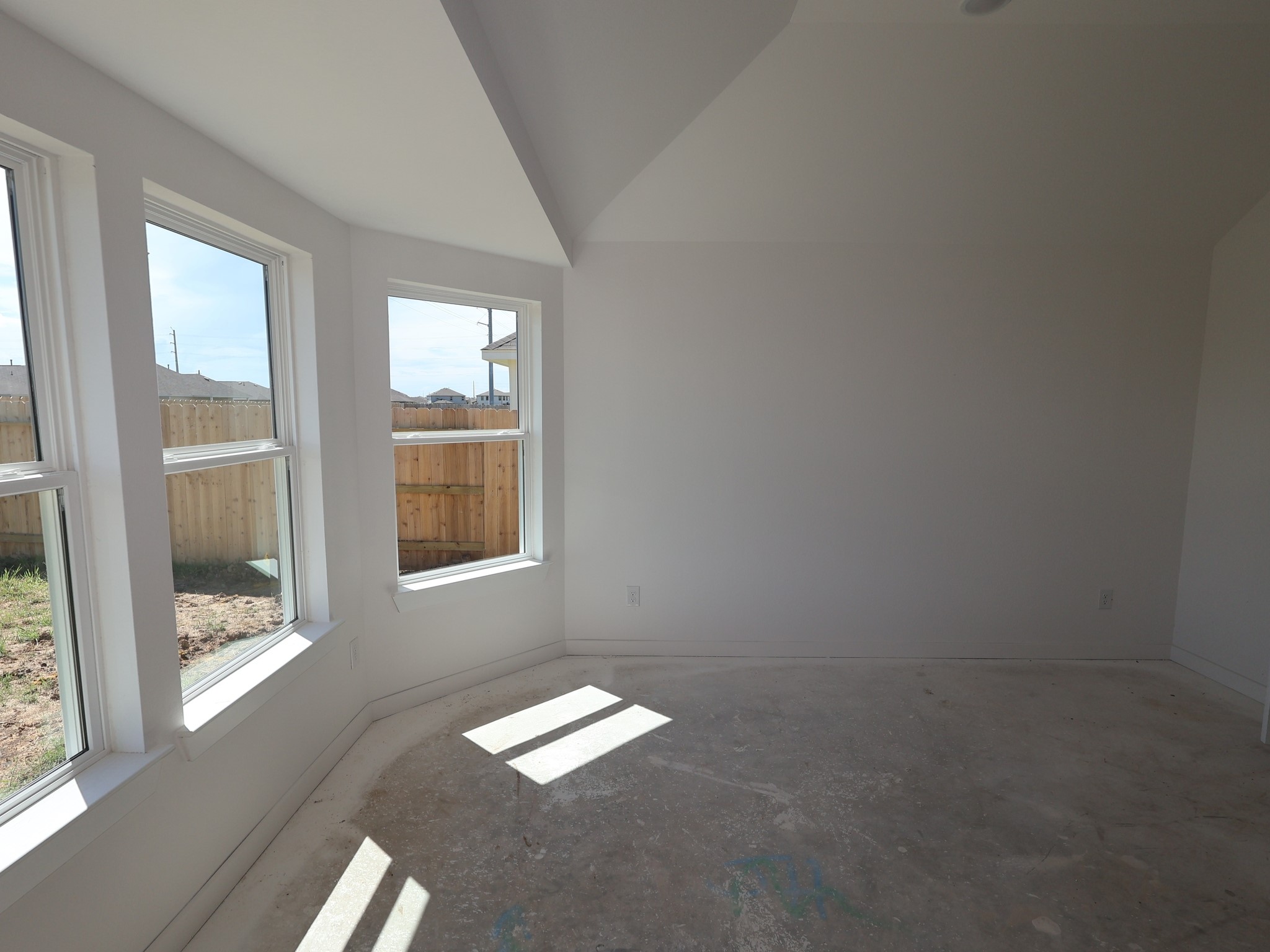 1054 Garnet Star Drive Property Photo 8