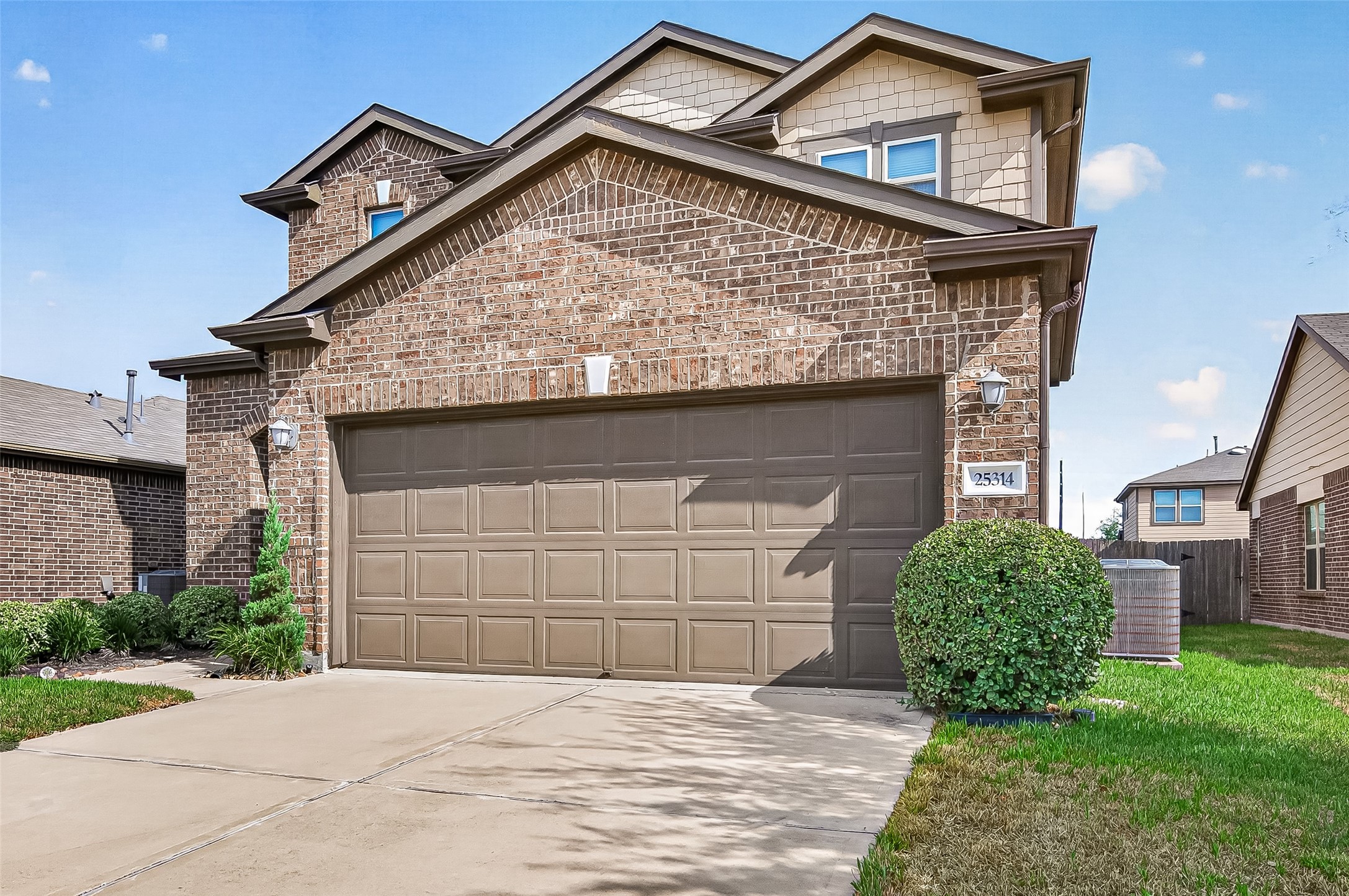 25314 Queens Causeway Lane Property Photo 2