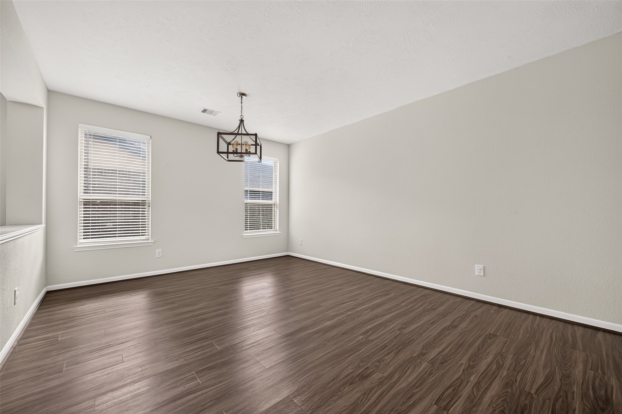 25314 Queens Causeway Lane Property Photo 6