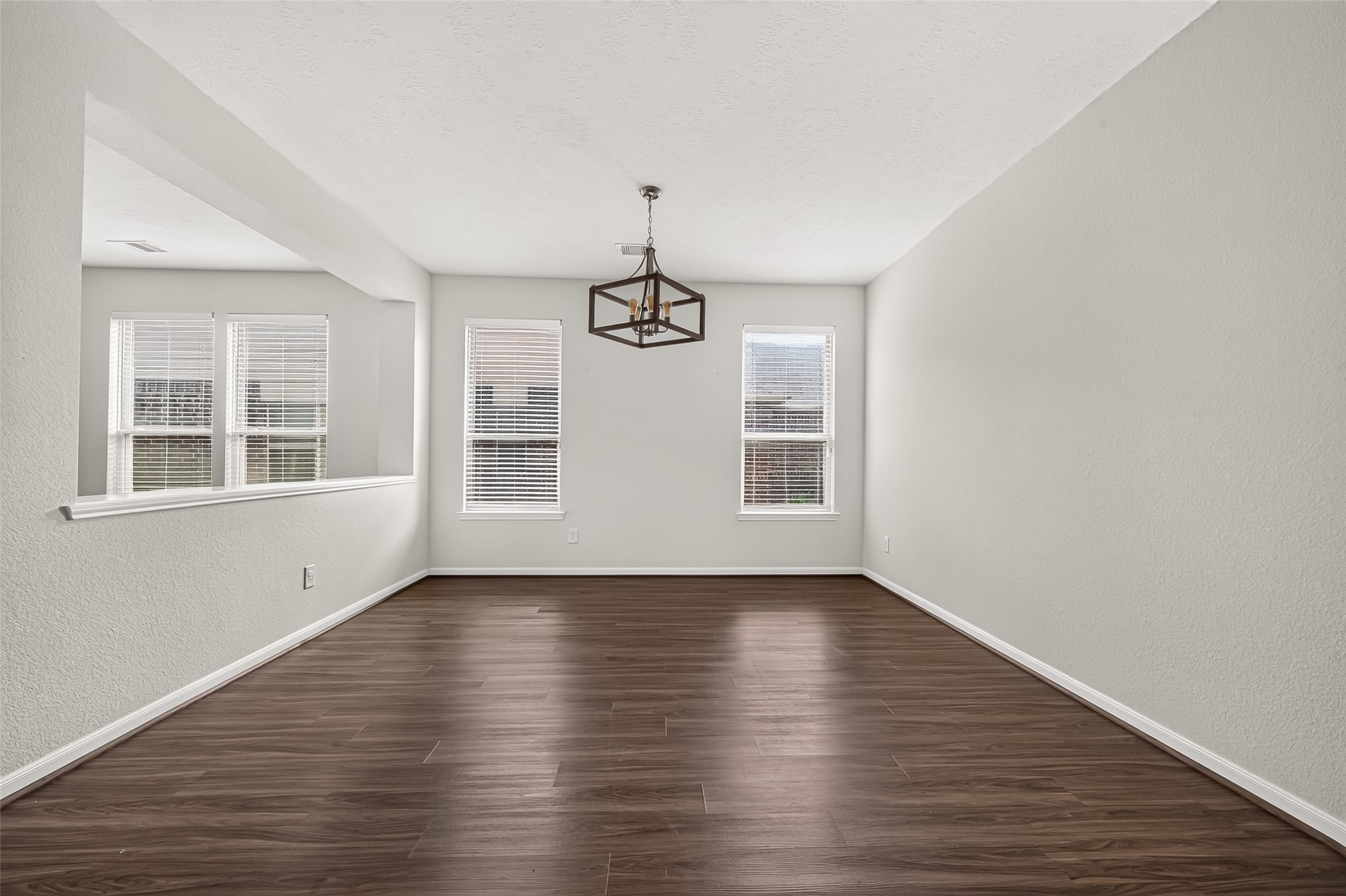 25314 Queens Causeway Lane Property Photo 10