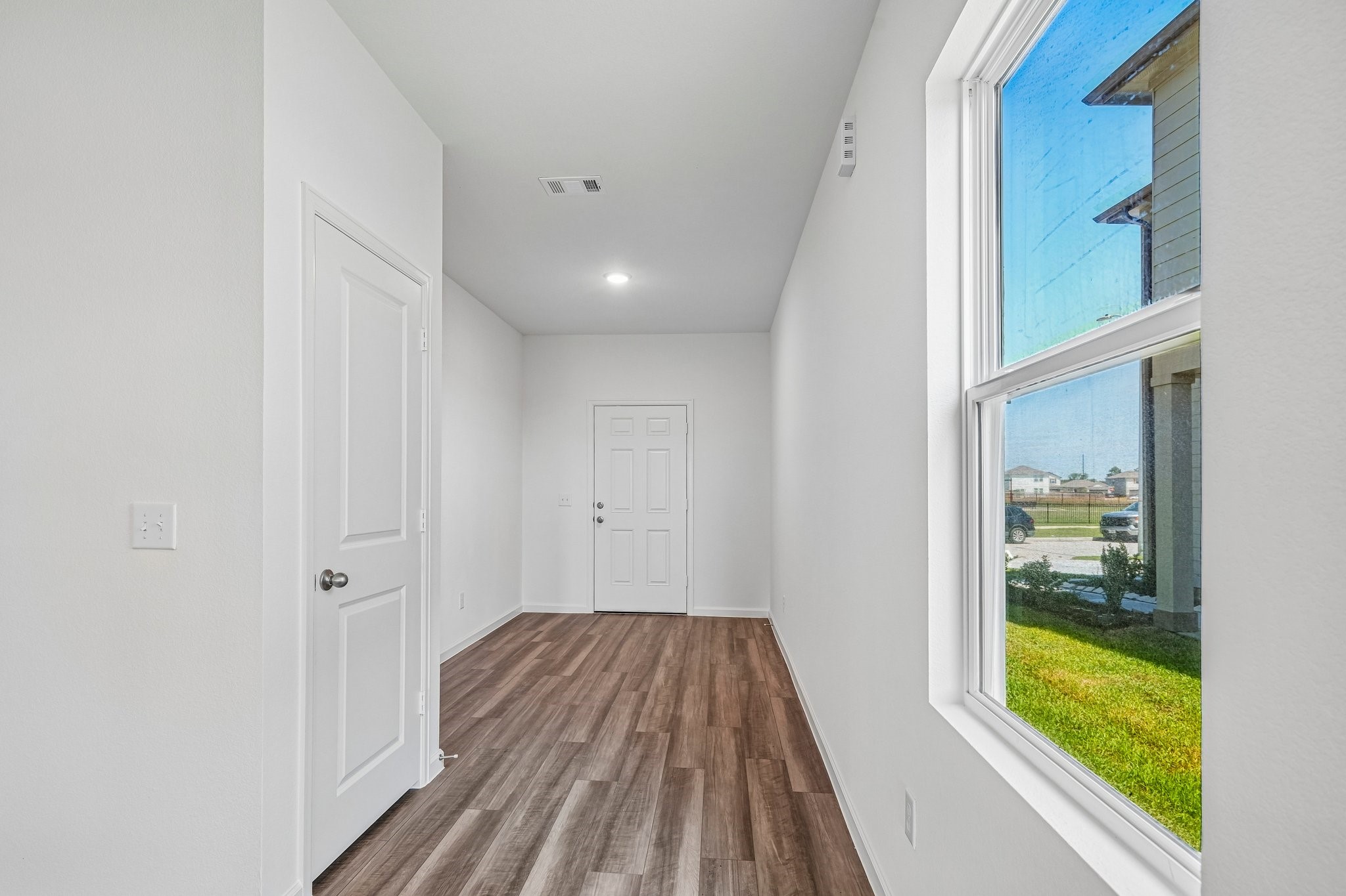 10212 California Lily Lane Property Photo 6