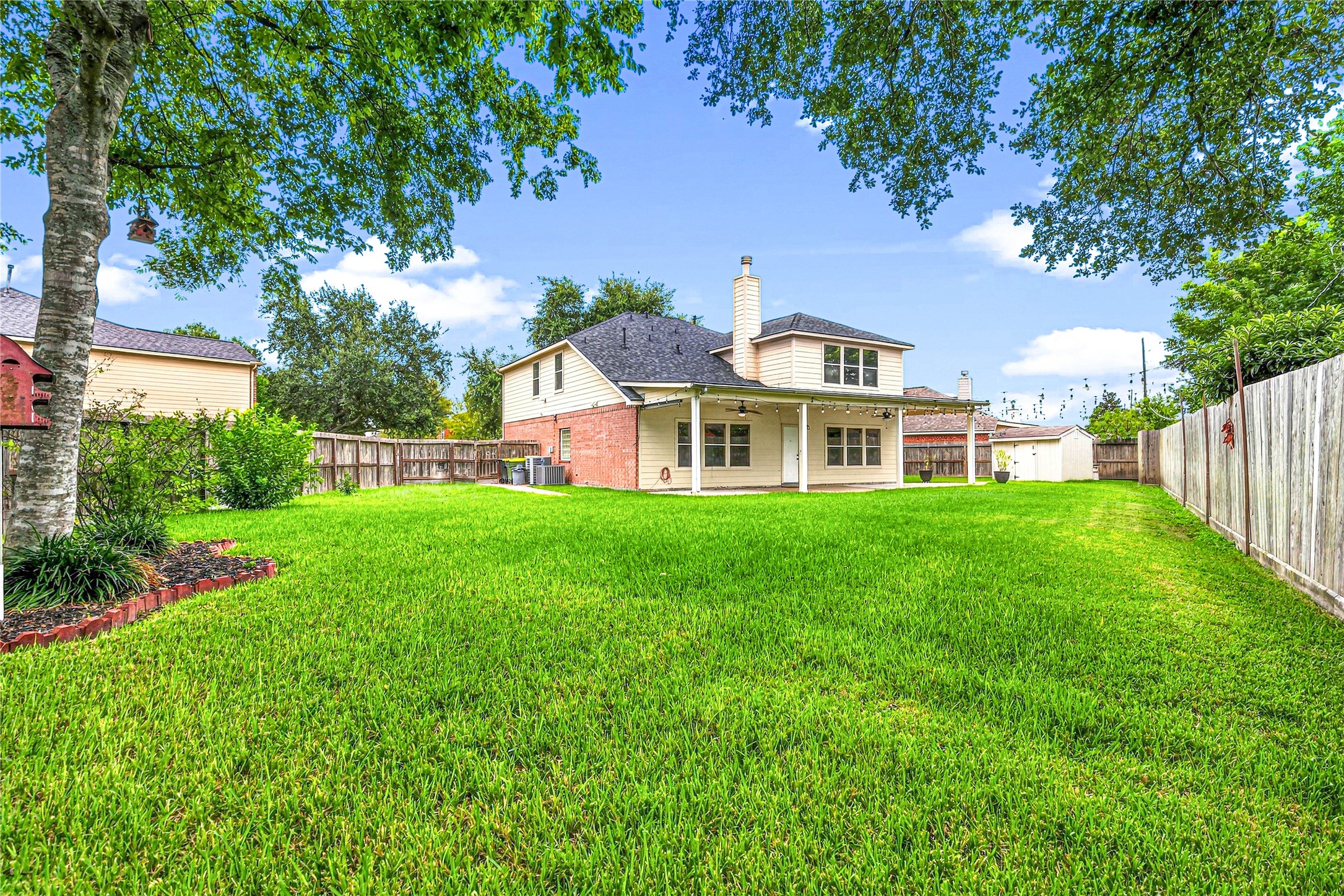 9904 Fair Brook Way Property Photo 8