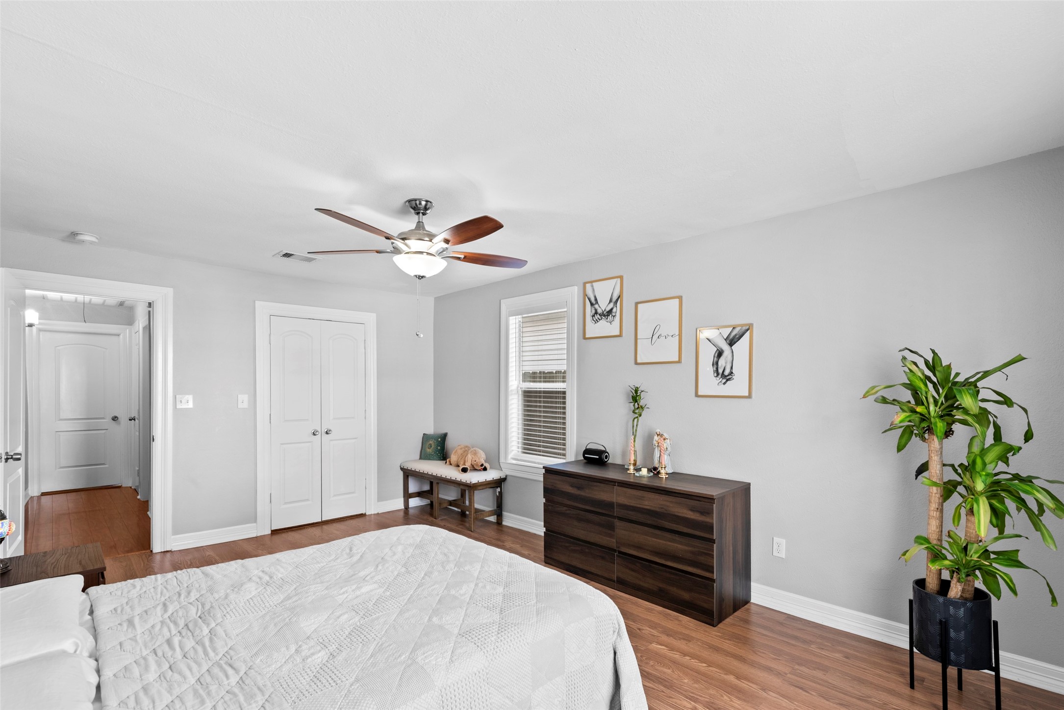 4201 Marina Street Property Photo 10