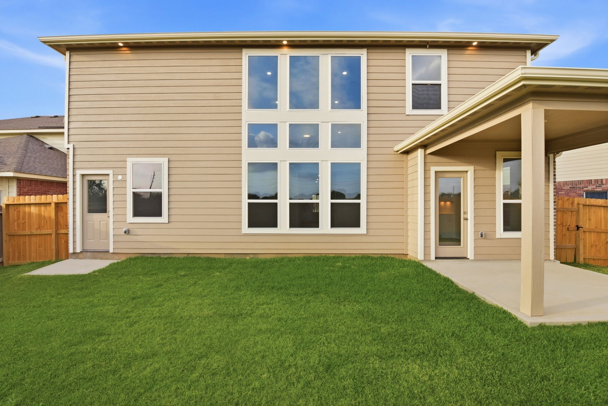 2415 Inlet Court Property Photo 44