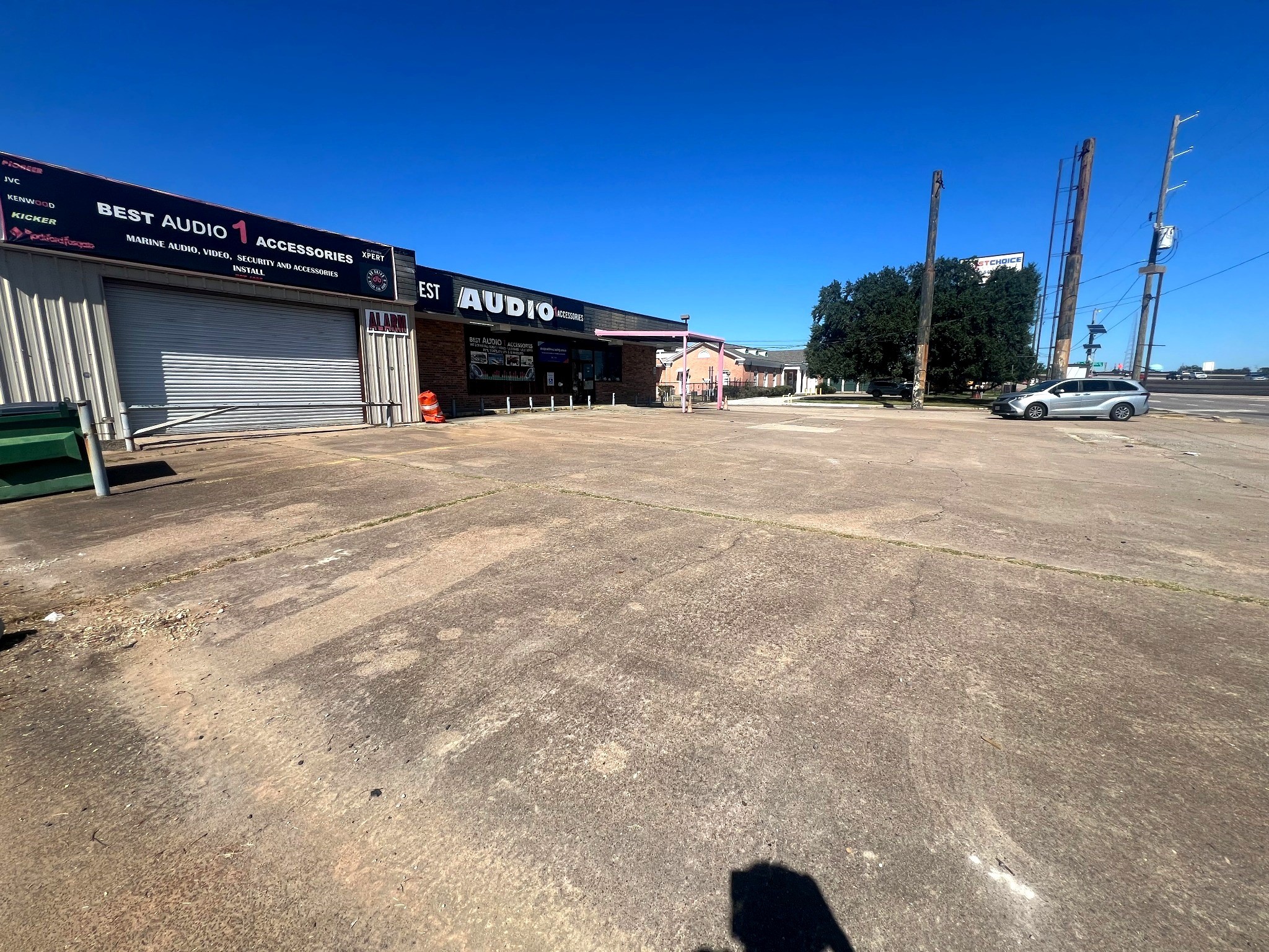 710 Interstate 10 S Property Photo 7