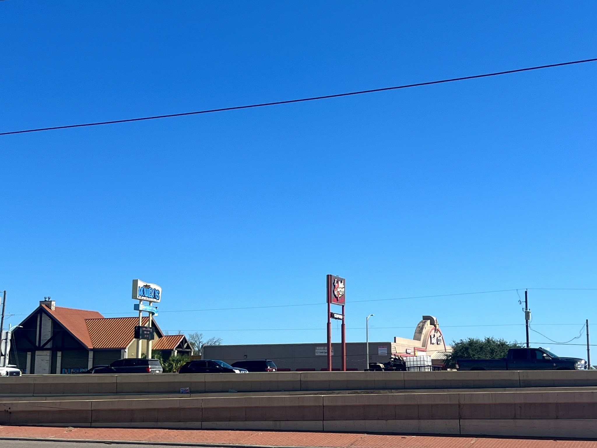 710 Interstate 10 S Property Photo 13