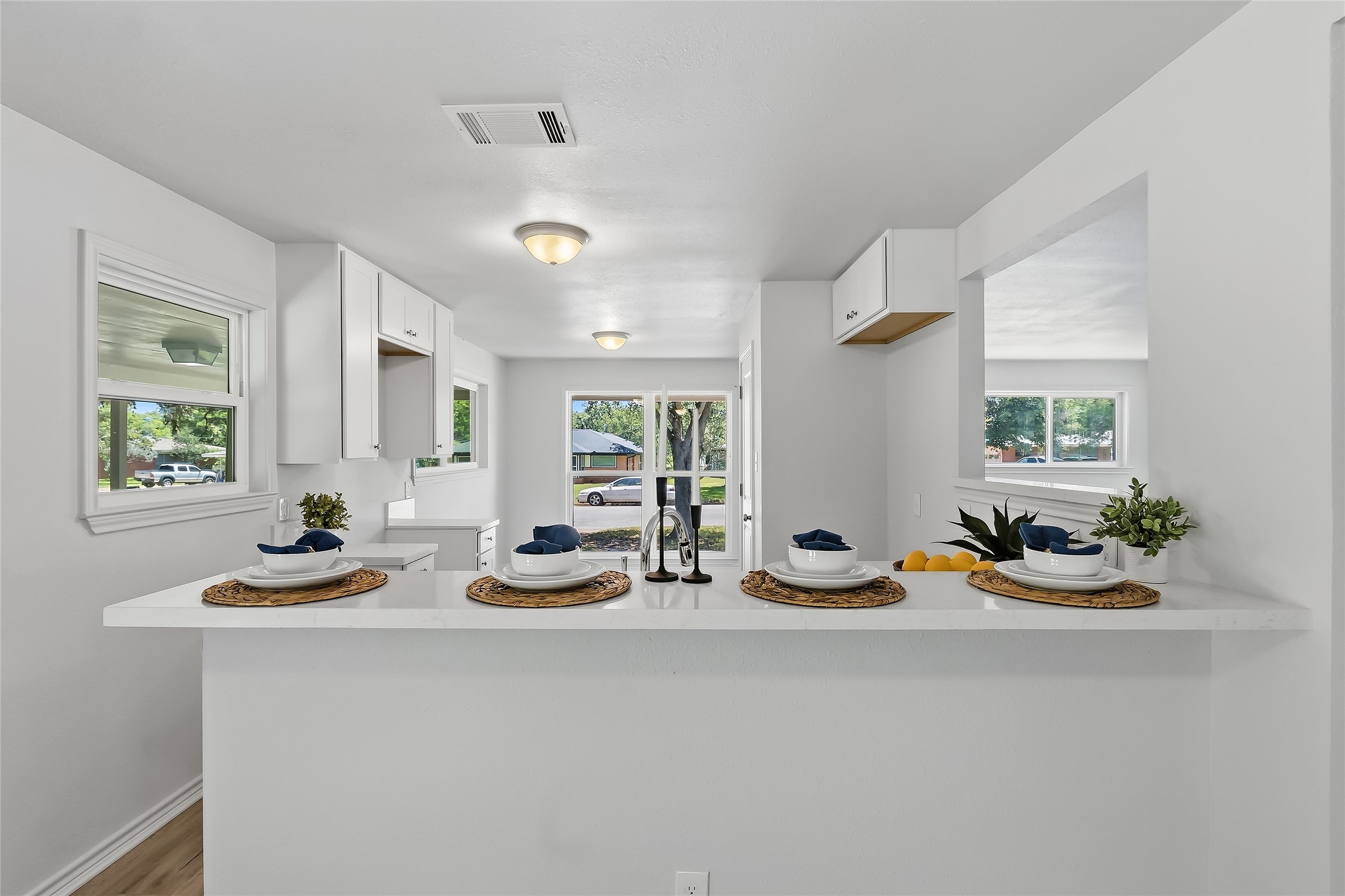 1916 Vinewood Drive Property Photo 14